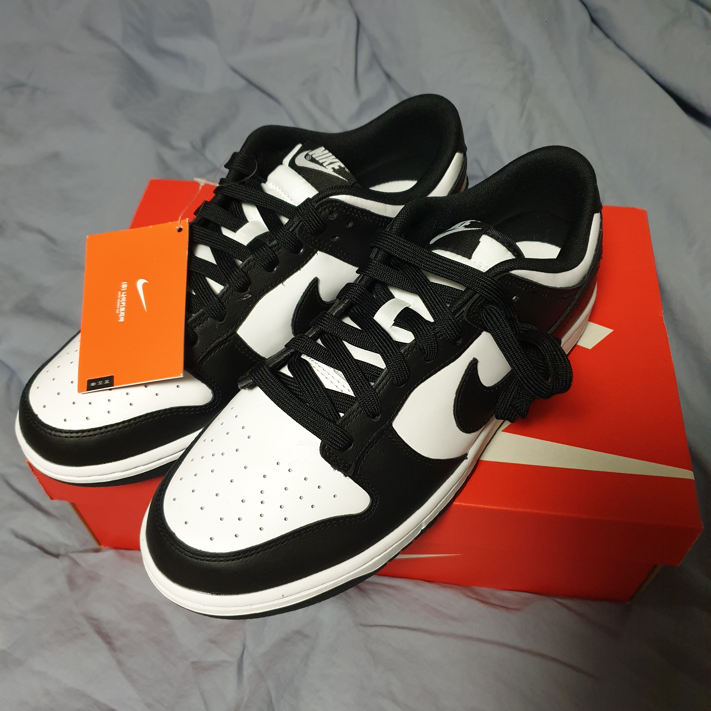 Nike Dunk Low Retro Black 착용 스타일