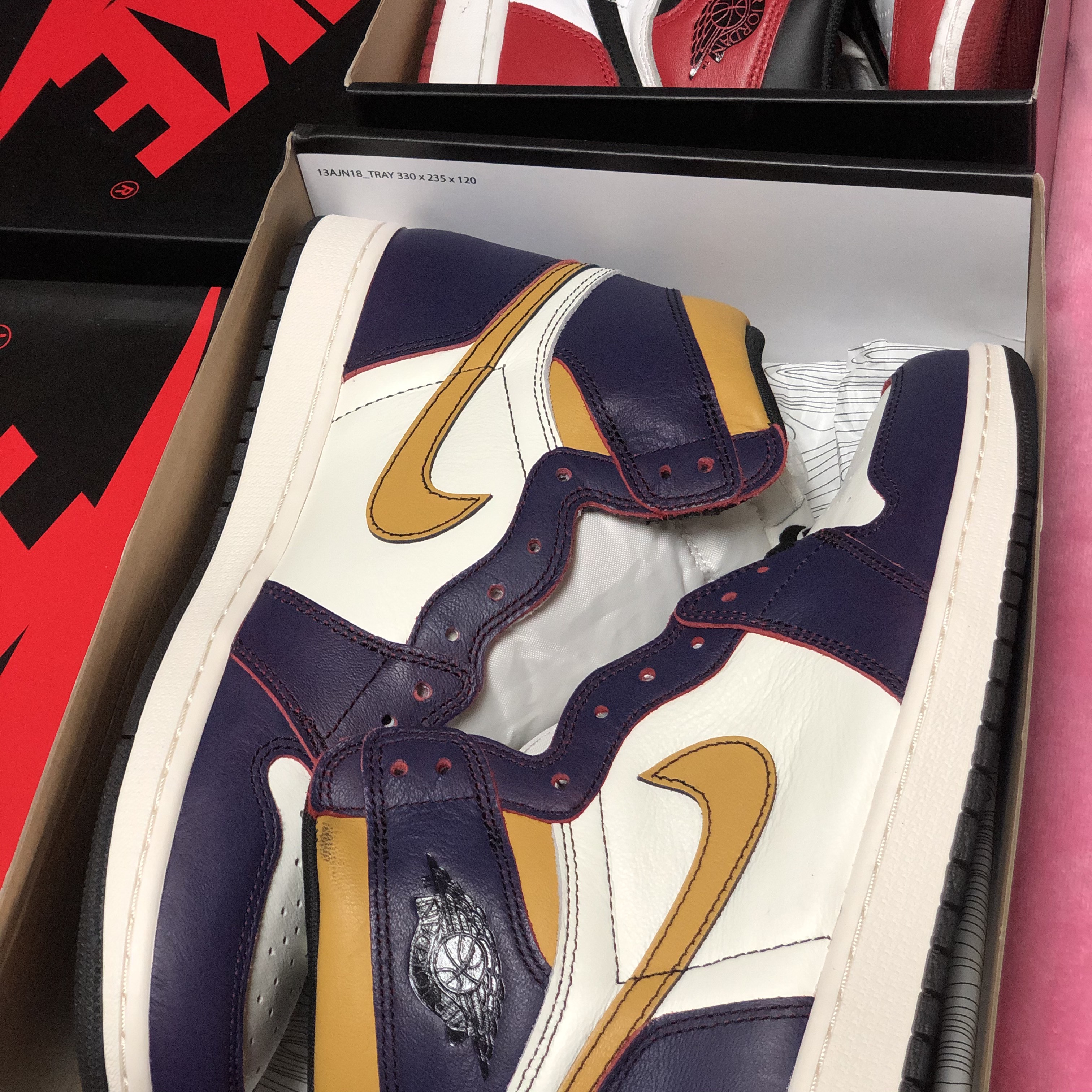 Jordan 1 Retro High OG Defiant SB LA to Chicago 착용 스타일