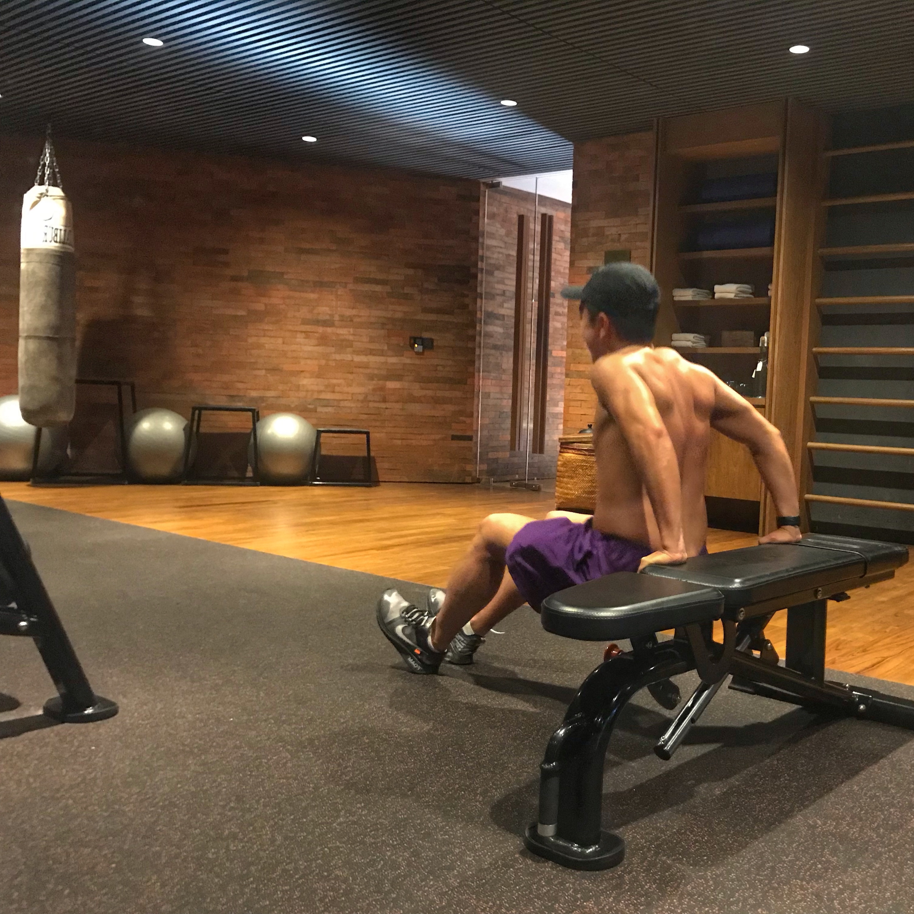 Nike x Off-White Zoom Fly SP Black 착용 스타일