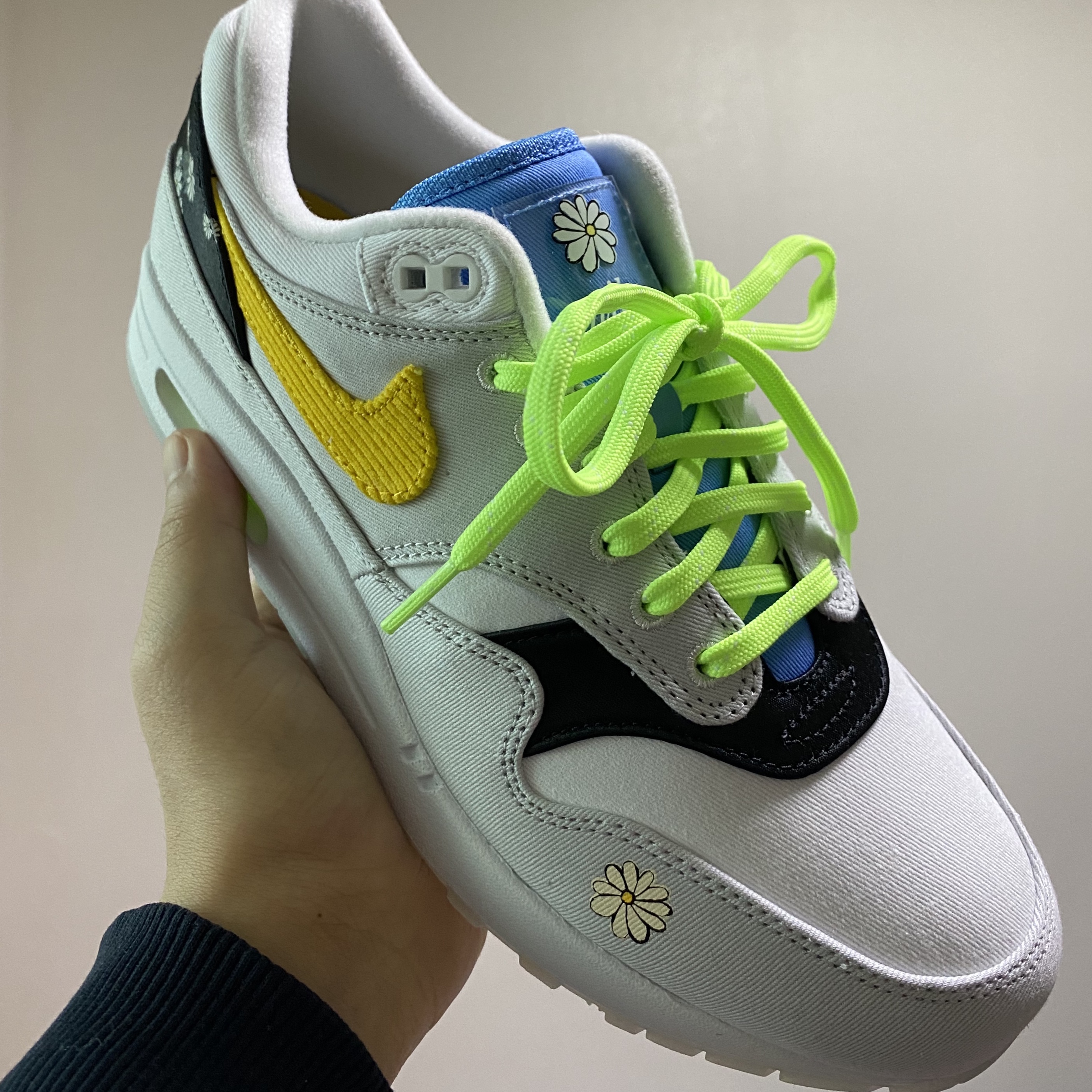 Nike Air Max 1 Daisy 착용 스타일