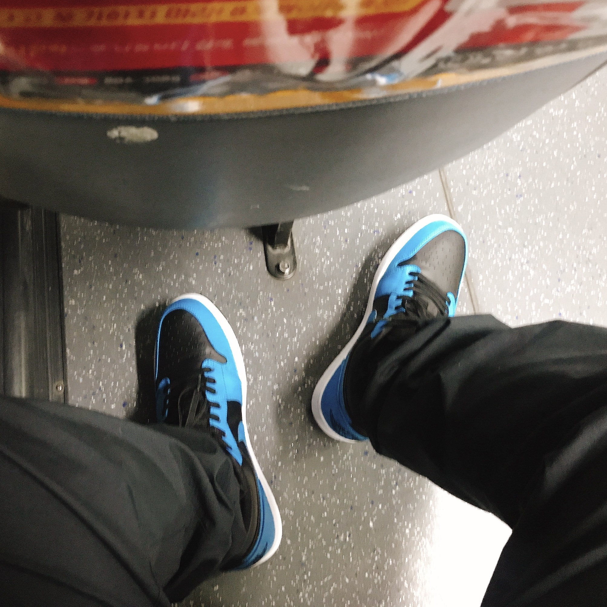Jordan 1 Low Laser Blue 착용 스타일