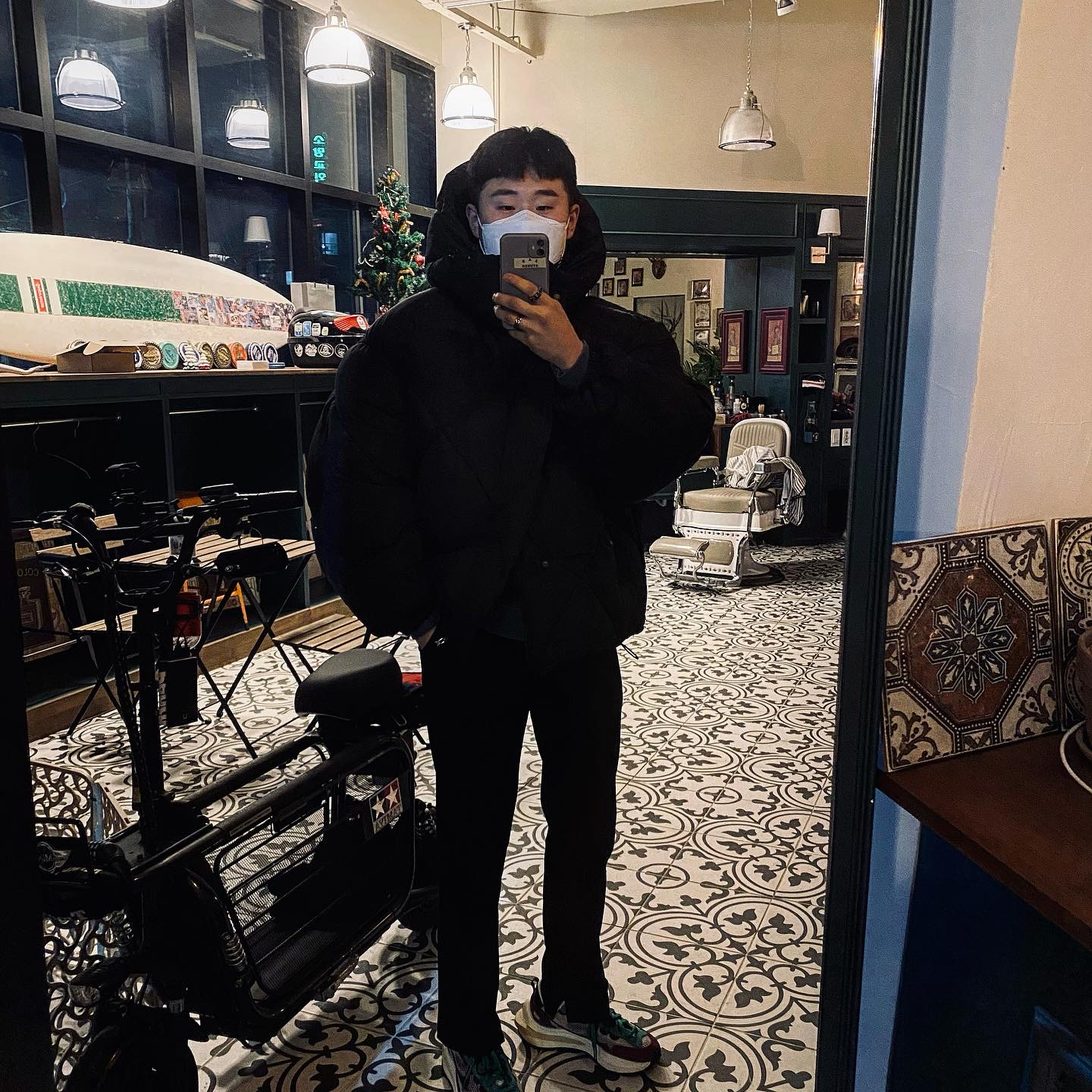 Nike x Sacai VaporWaffle String & Black Villain Red 착용 스타일 - 1