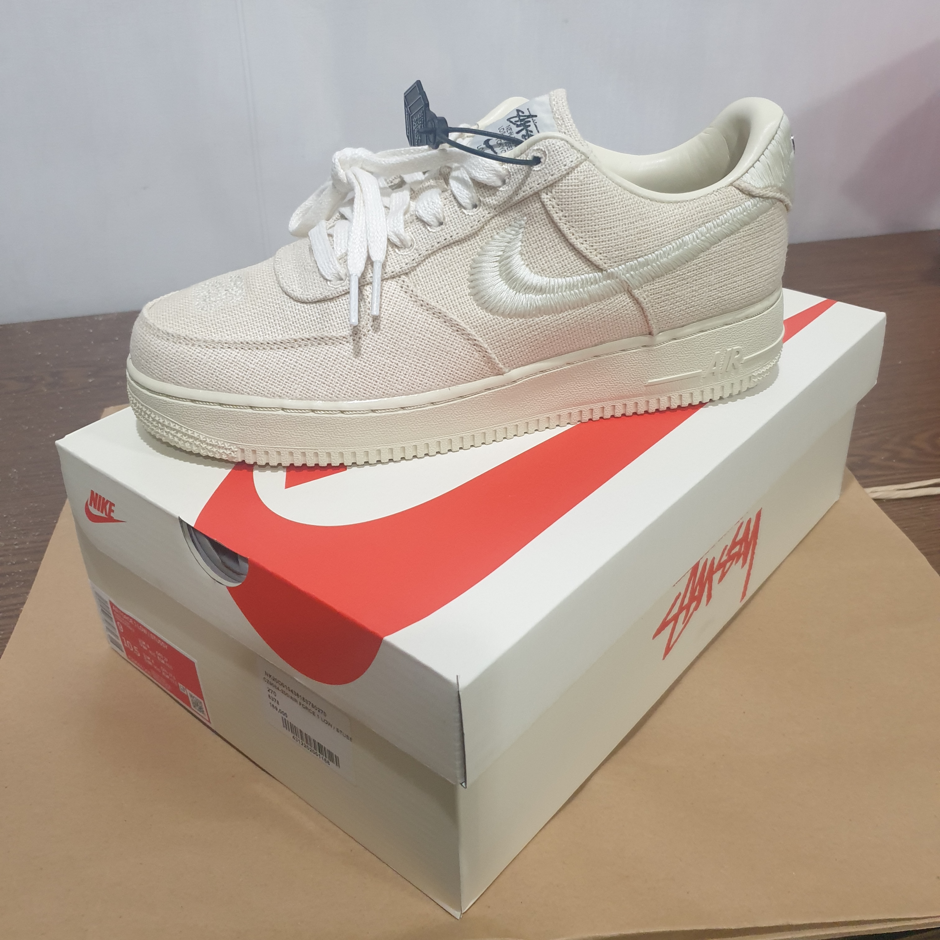 Nike x Stussy Air Force 1 Low Fossil 착용 스타일 - 1