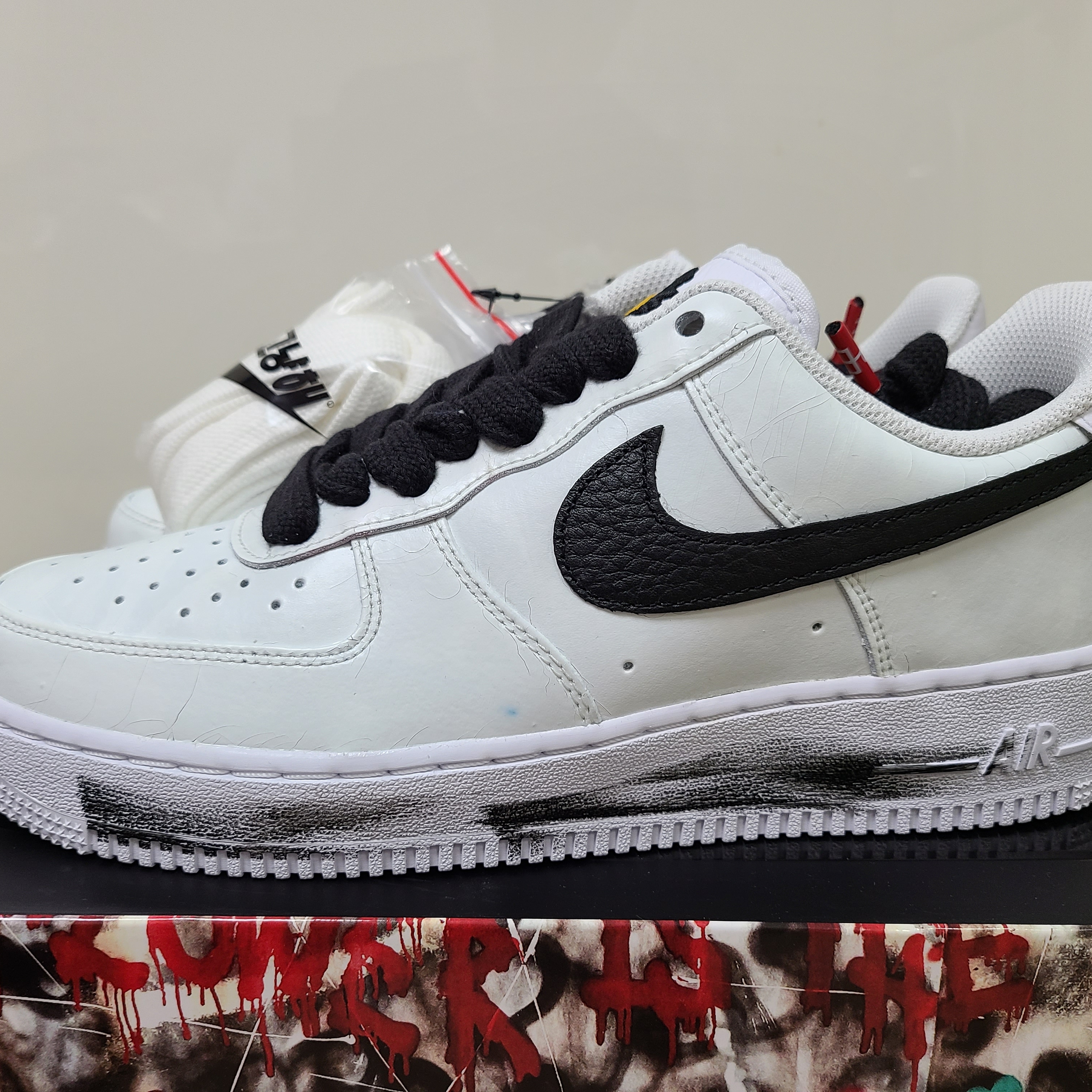 Nike x Peaceminusone Air Force 1 Low Para-Noise 2.0 착용 스타일 - 3