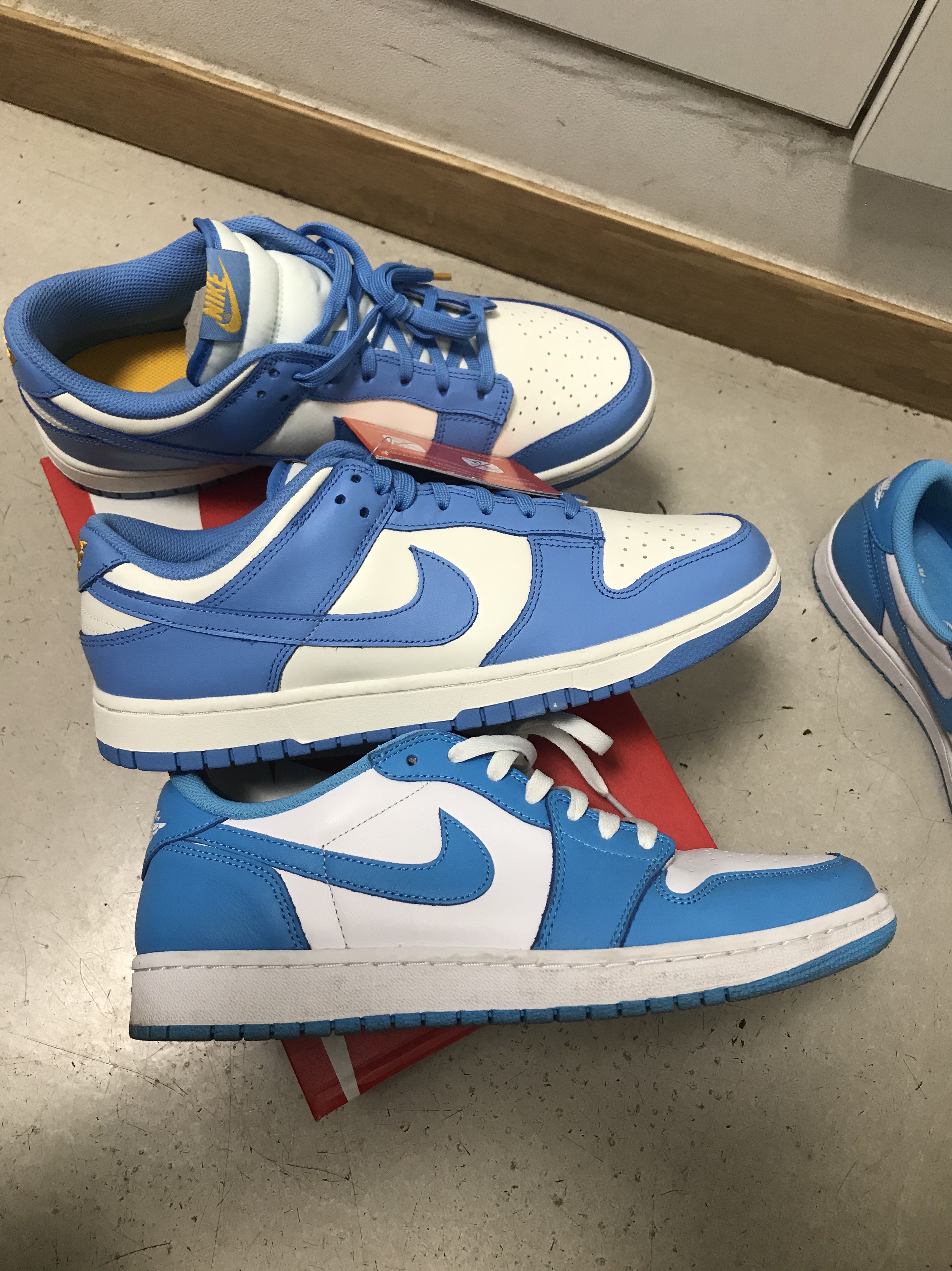 (W) Nike Dunk Low Coast, Jordan 1 Low SB UNC 착용 스타일 - 2
