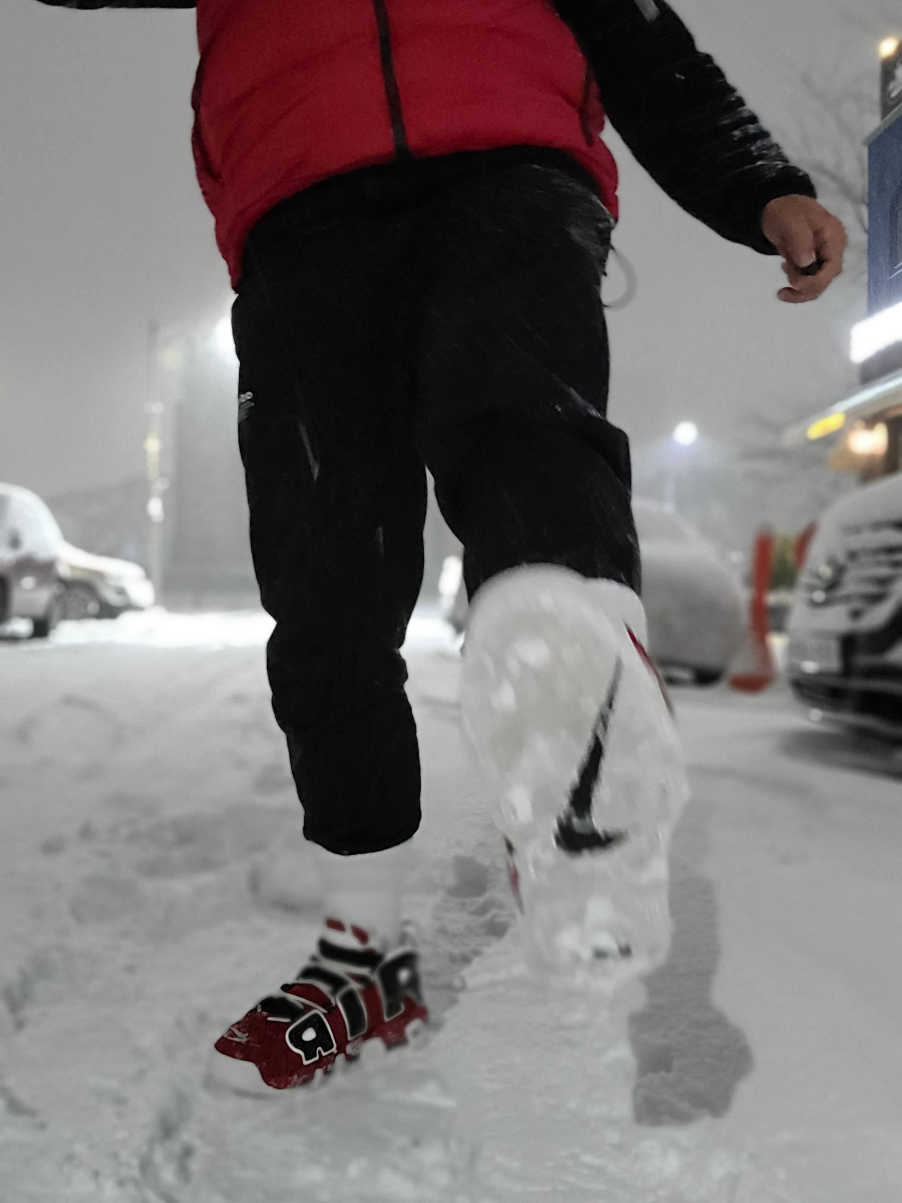 Nike Air More Uptempo 96 Bulls 2017 착용 스타일 - 2