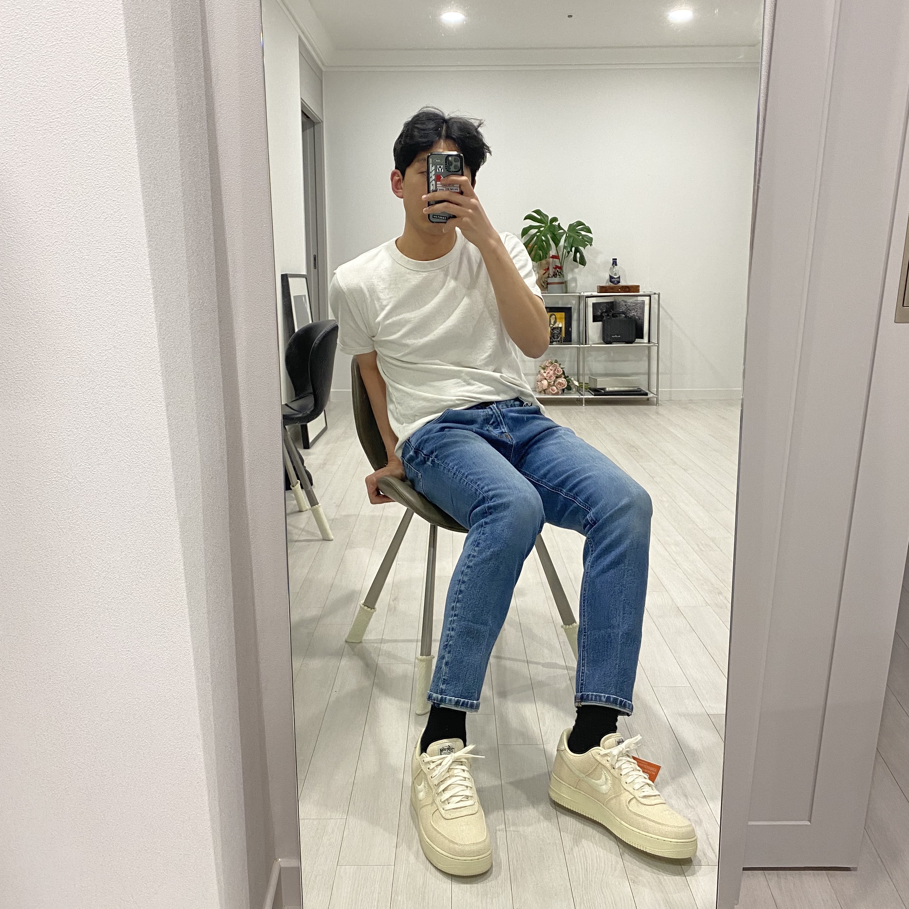 Nike x Stussy Air Force 1 Low Fossil 착용 스타일 - 1