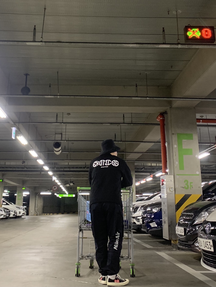KREAM 프로필 이미지