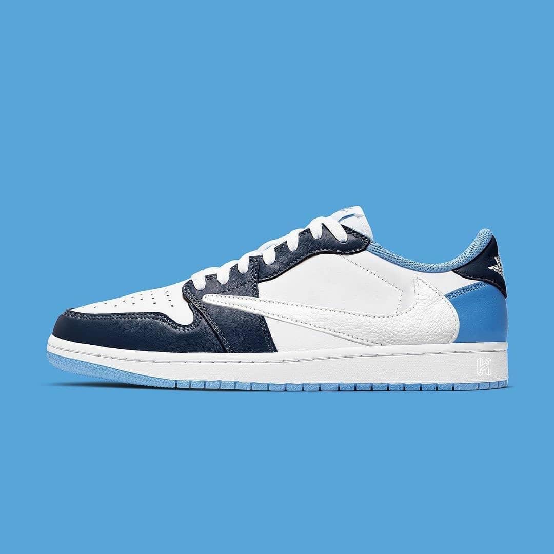 Jordan 1 x Travis Scott Retro Low OG SP Mocha, Jordan 1 x Travis Scott Retro High OG SP Mocha 착용 스타일 - 1