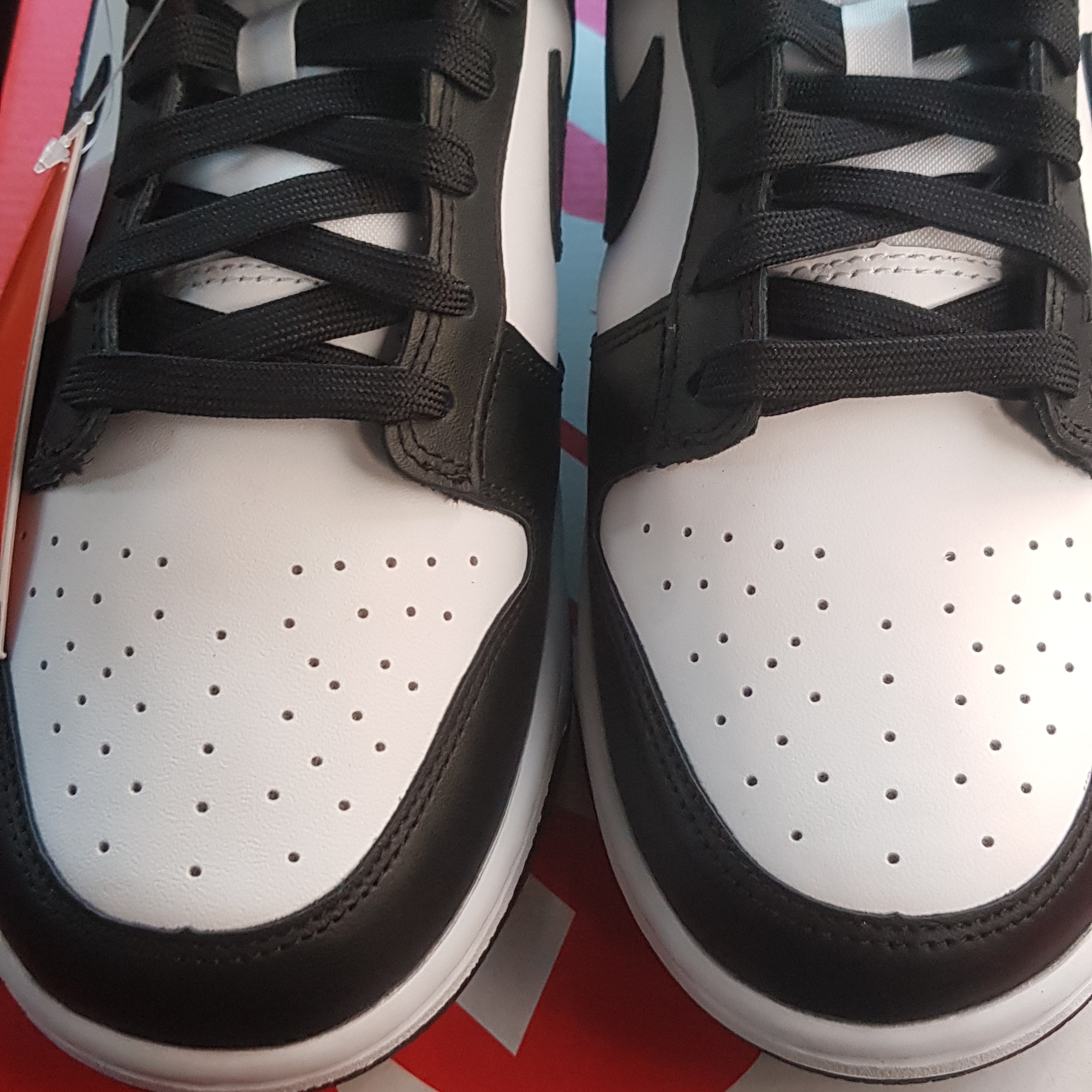 Nike Dunk Low Retro Black 착용 스타일