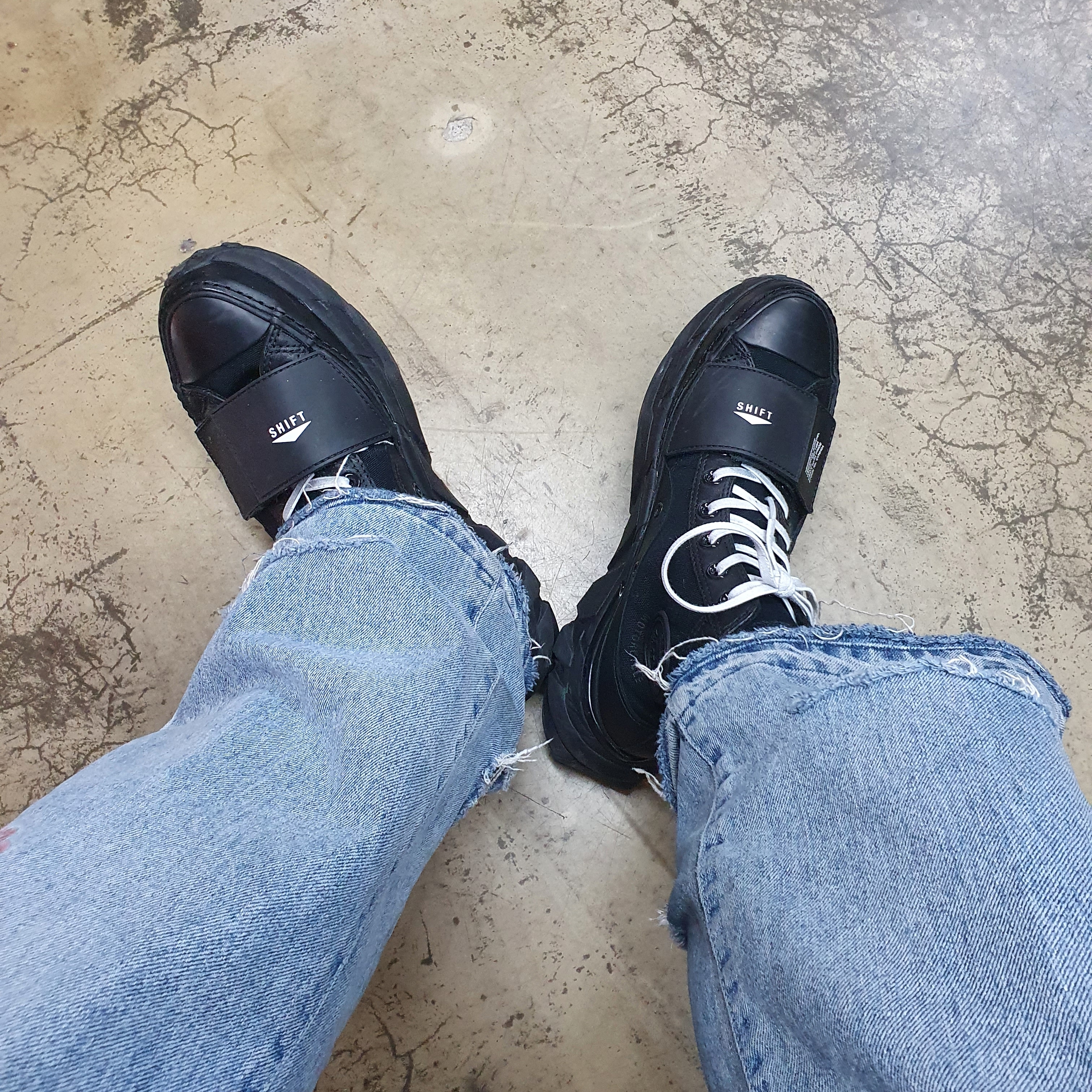 Converse x Neighborhood Chuck 70 Hi Motorcycle 착용 스타일 - 2