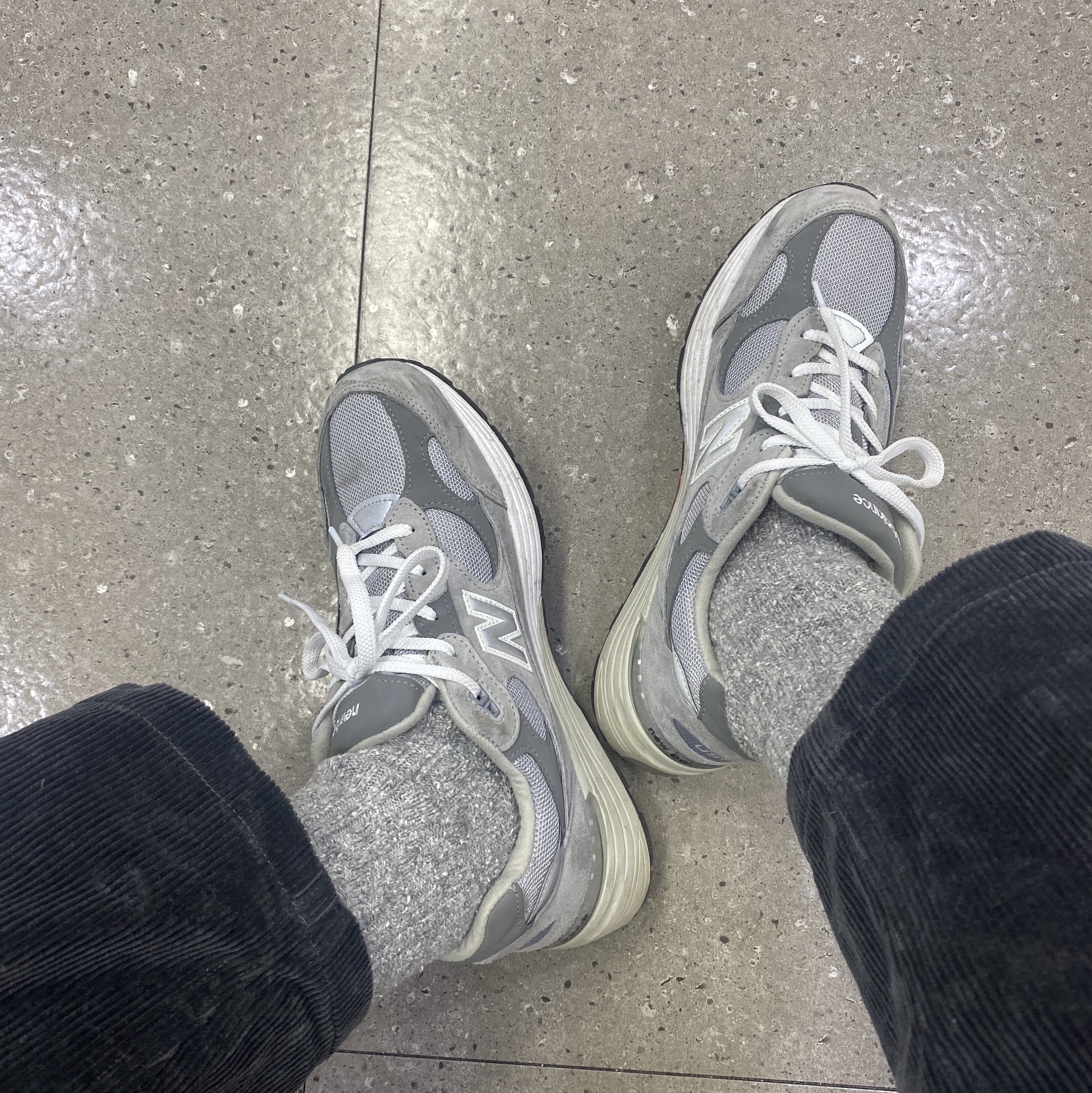 New Balance 992 Made in USA Grey - D Standard 착용 스타일