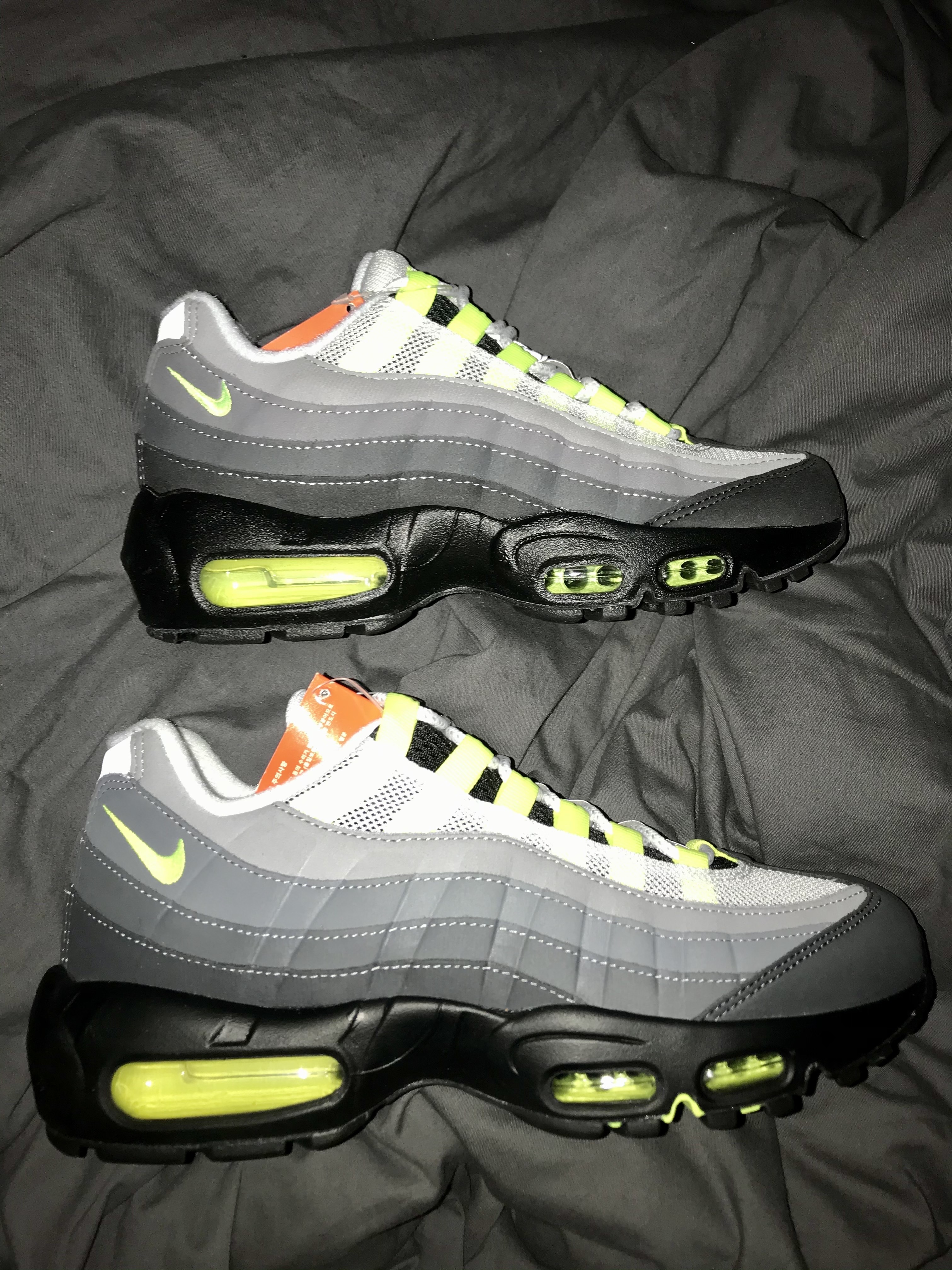 Nike Air Max 95 OG Neon Yellow 2020, (GS) Nike Air Max 95 OG Neon Yellow 2020 착용 스타일