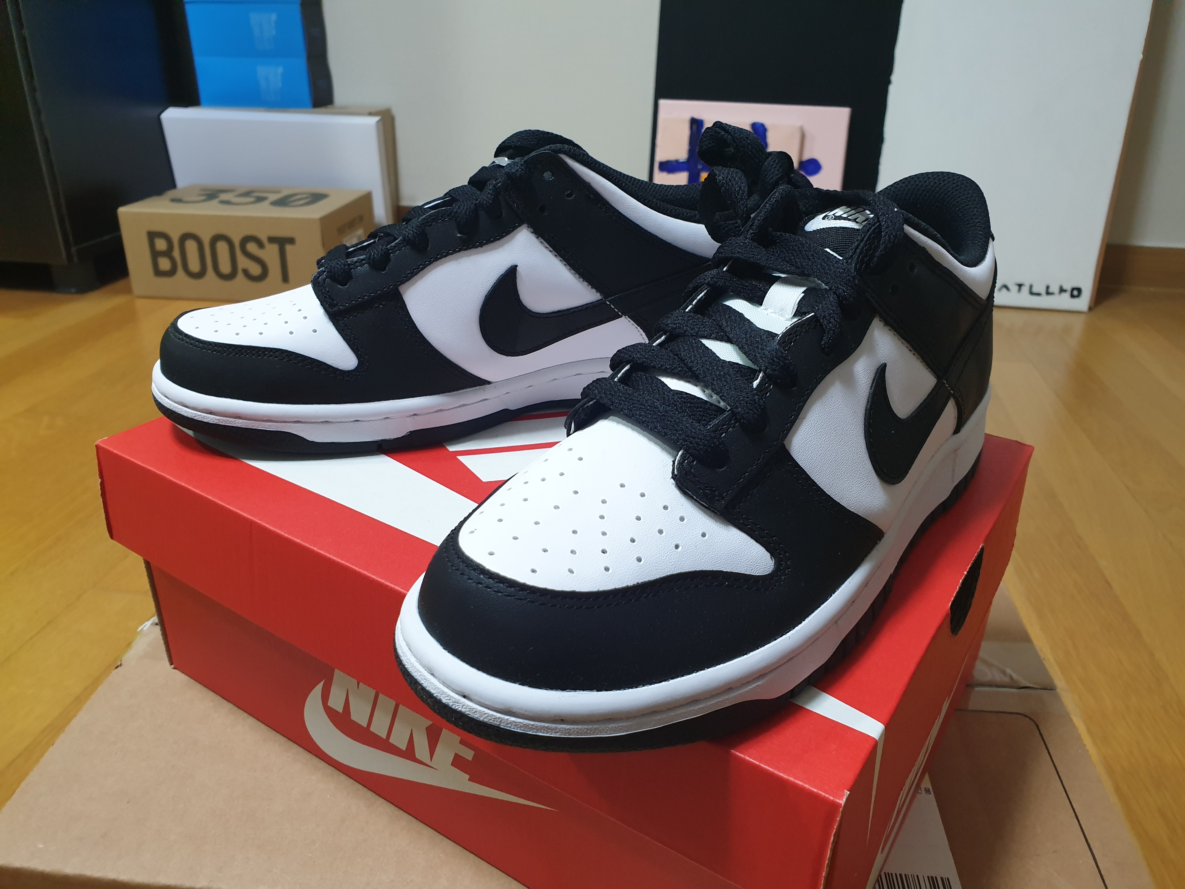 (GS) Nike Dunk Low Black 착용 스타일