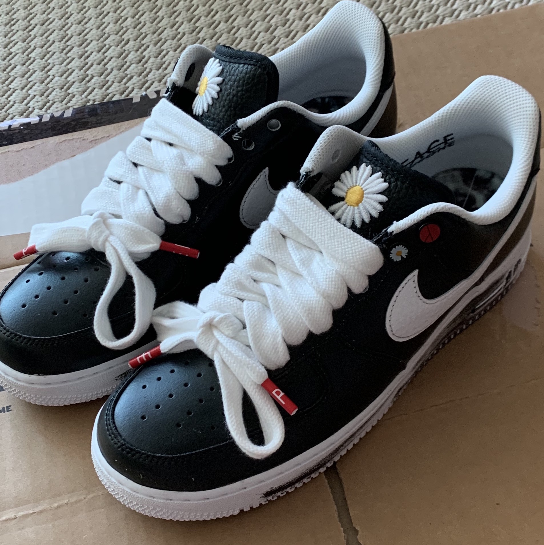 Nike x Peaceminusone Air Force 1 Low Para-Noise, Jordan 1 Retro High OG Court Purple 2020 착용 스타일 - 1