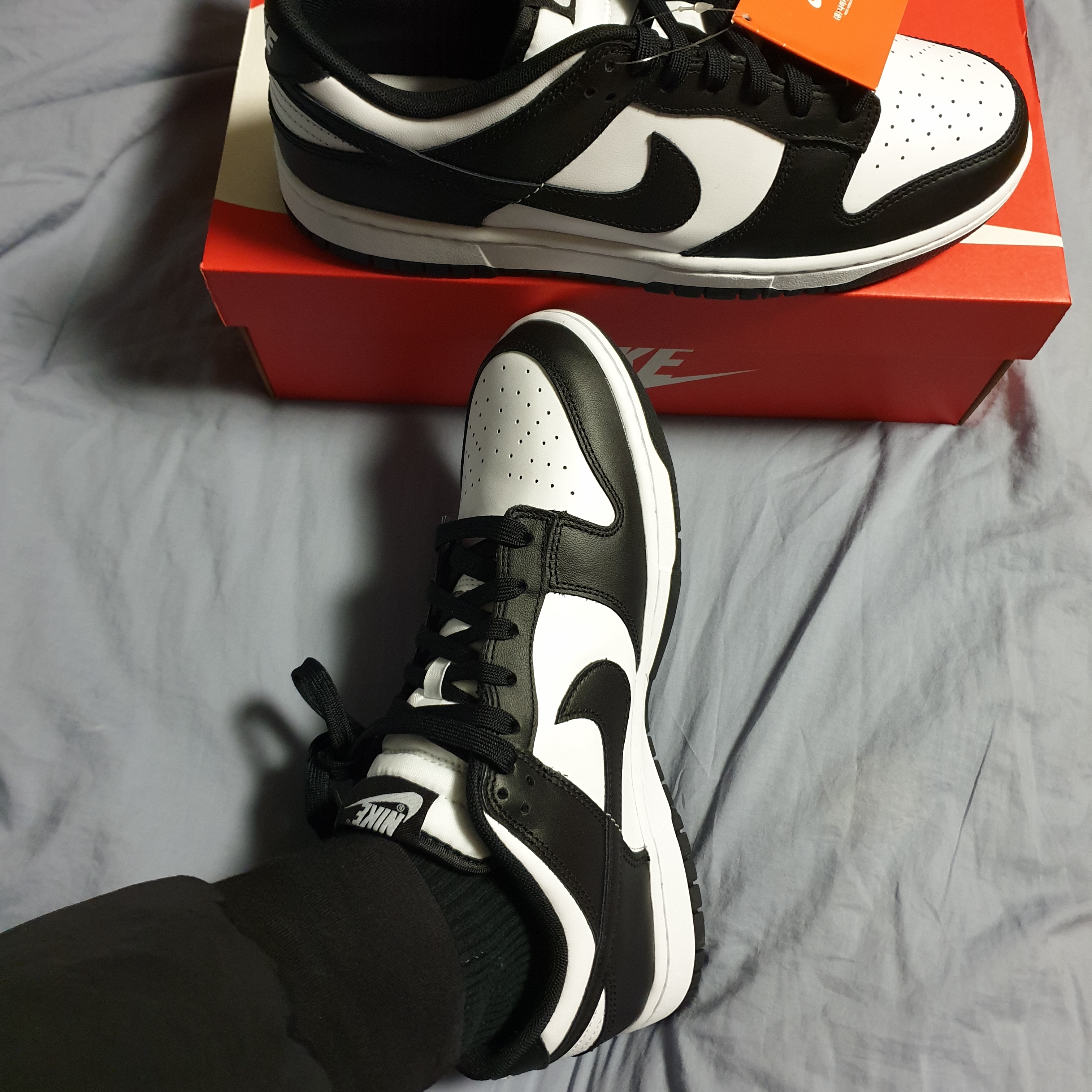 Nike Dunk Low Retro Black 착용 스타일