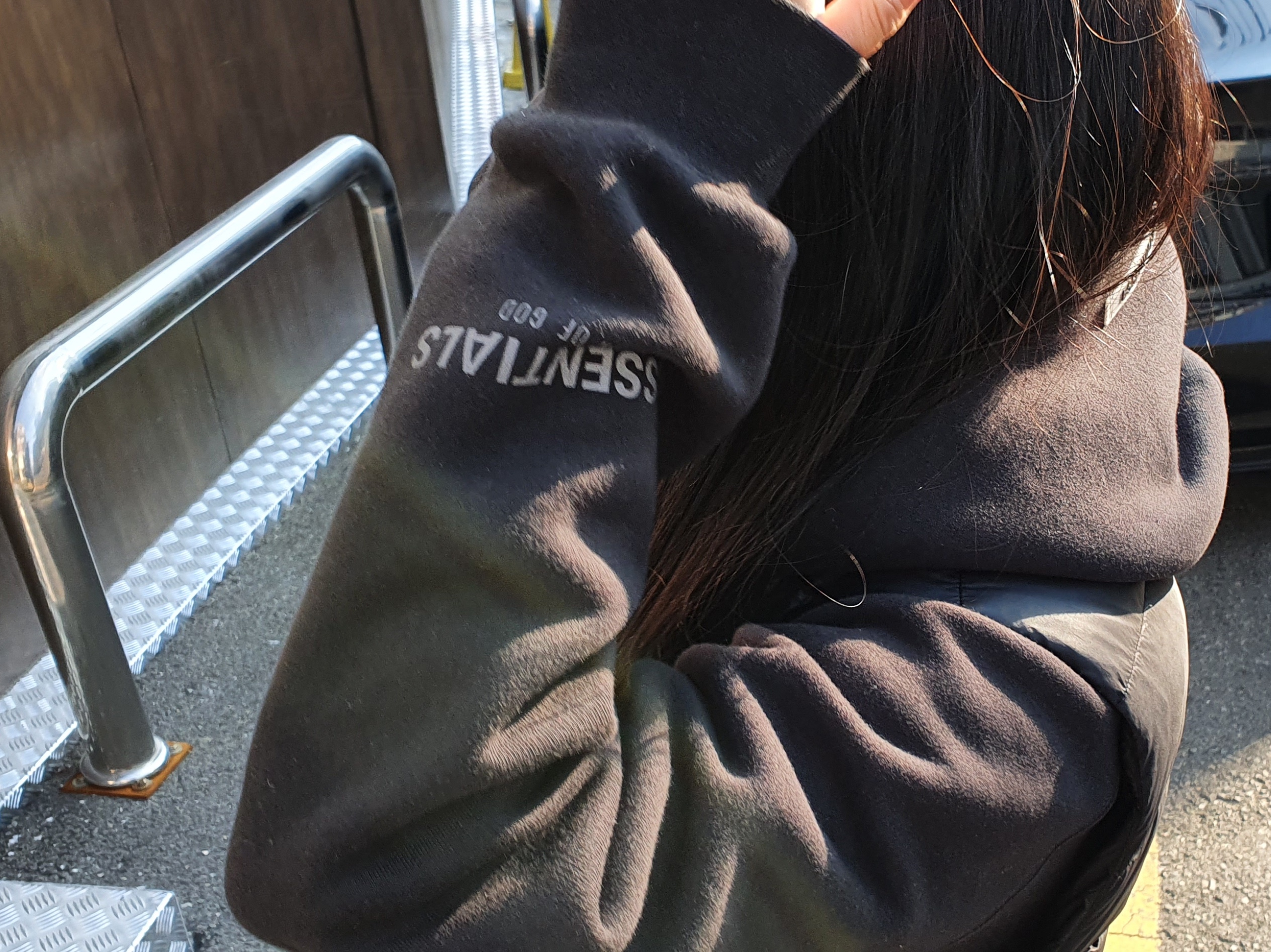 Essentials 3D Silicon Applique Pullover Hoodie Dark Slate/Black 2020 착용 스타일 - 3