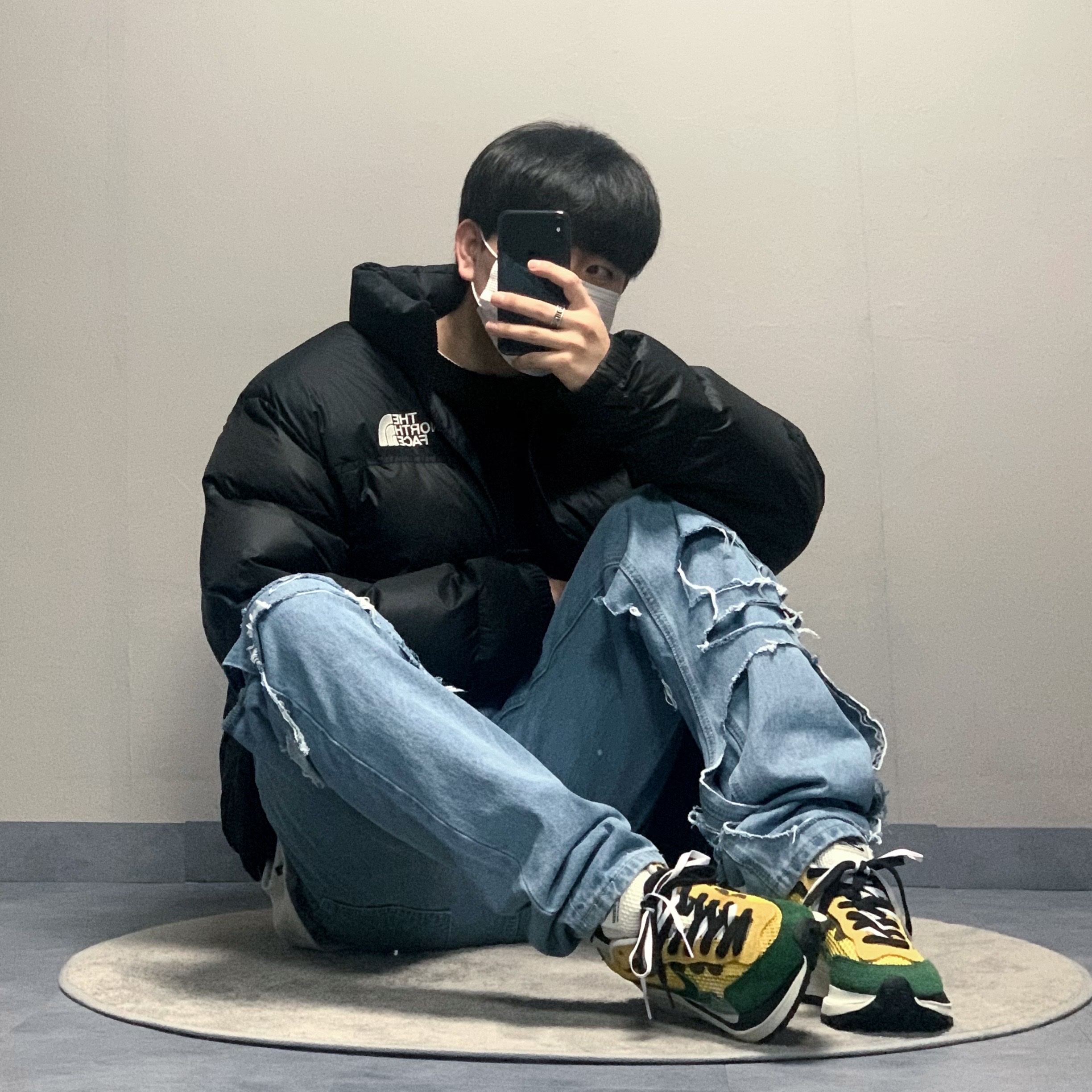 Nike x Sacai VaporWaffle Tour Yellow & Gorge Green Sail 착용 스타일 - 2