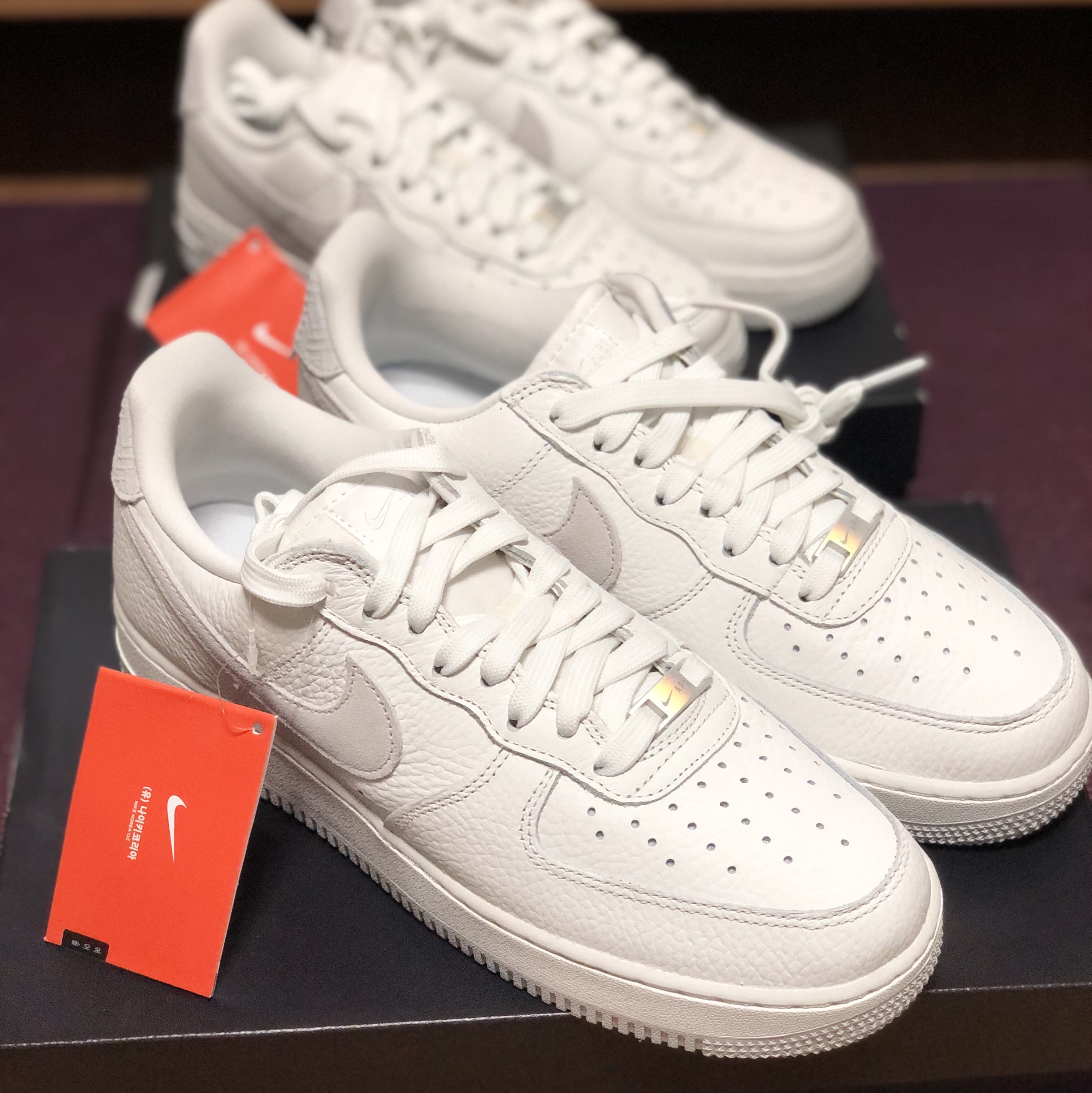Nike Air Force 1 '07 Craft White Photon Dust 착용 스타일 - 2