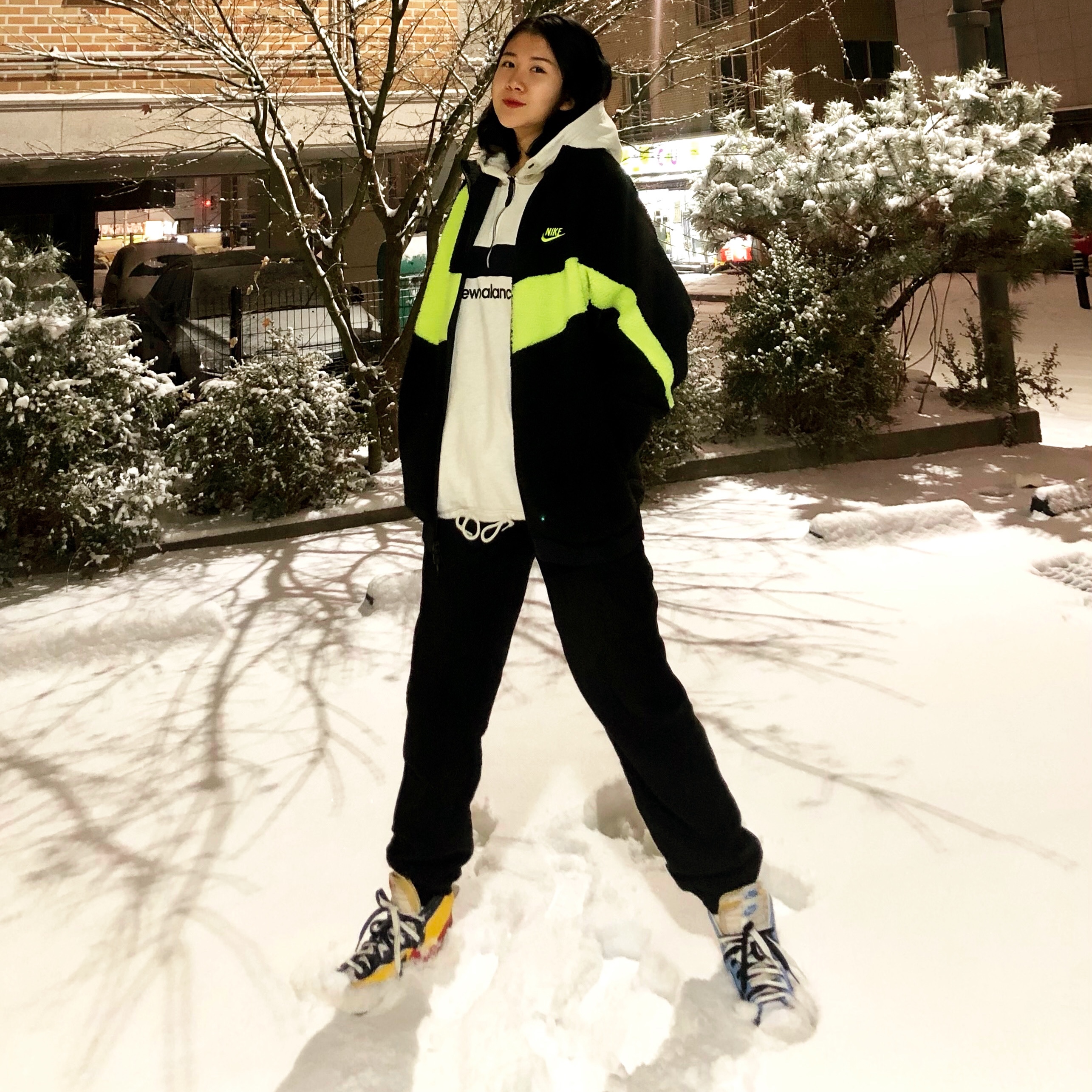 Nike x Sacai Blazer Mid White Black Legend Blue, Nike x Sacai Blazer Mid Snow Beach 착용 스타일