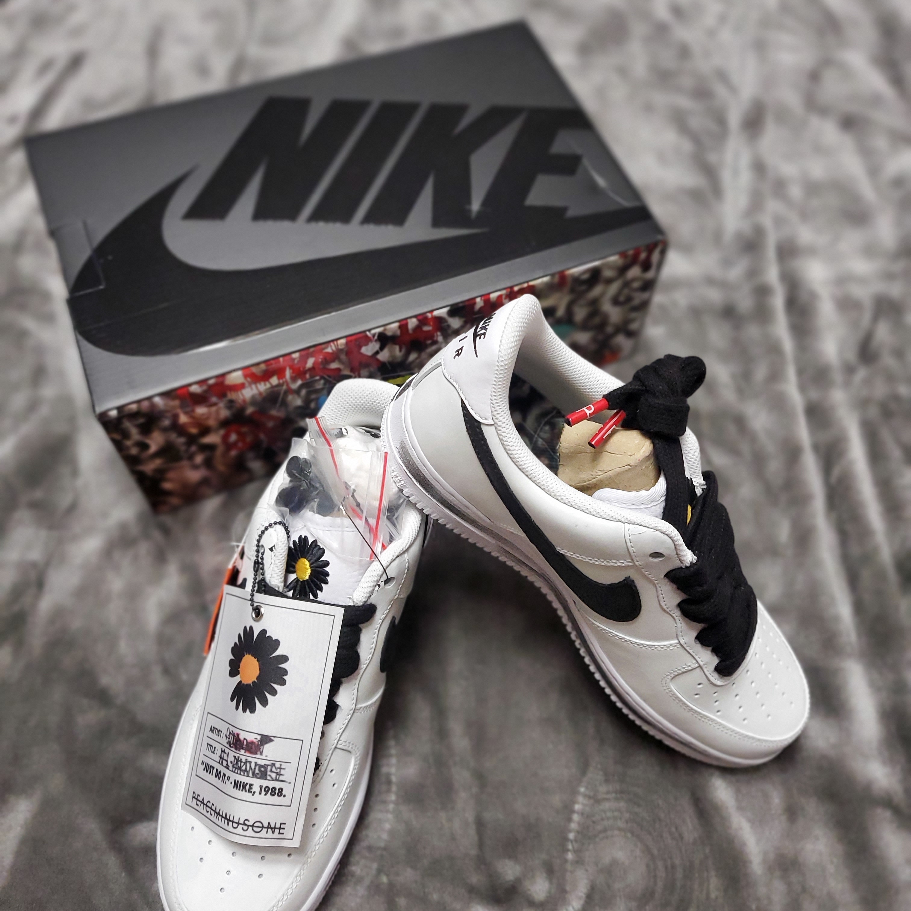 Nike x Peaceminusone Air Force 1 Low Para-Noise 2.0 착용 스타일 - 2