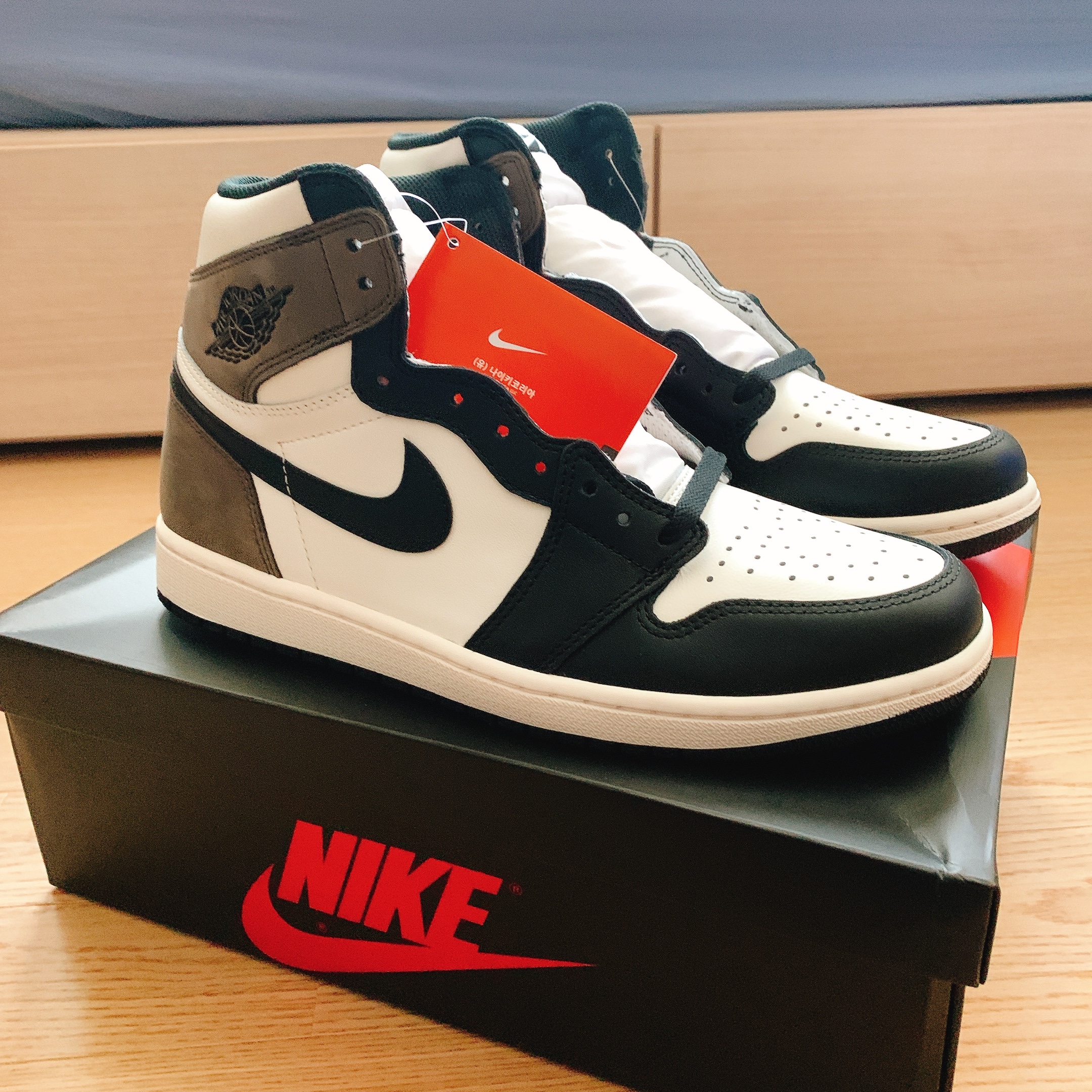 Nike x Peaceminusone Air Force 1 Low Para-Noise, Jordan 1 Retro High OG Court Purple 2020 착용 스타일 - 3