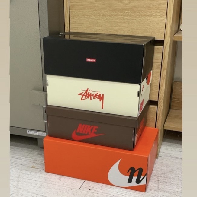 Nike x Supreme Air Force 1 Low White, Nike x Stussy Air Force 1 Low Fossil 착용 스타일