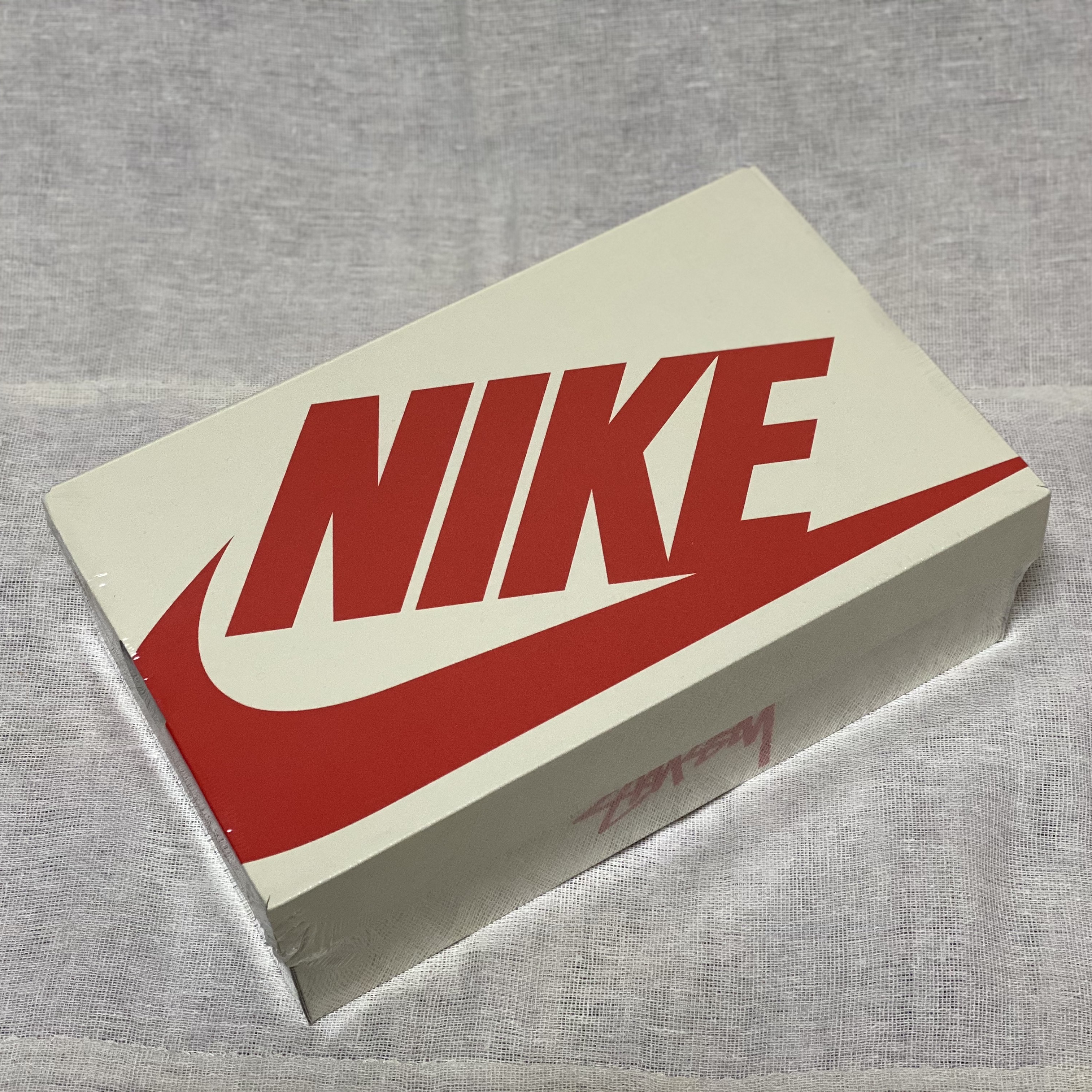 Nike x Stussy Air Force 1 Low Fossil 착용 스타일 - 4
