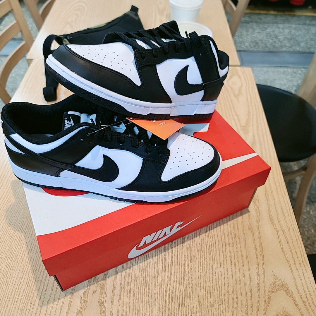 Nike Dunk Low Retro Black 착용 스타일 - 4