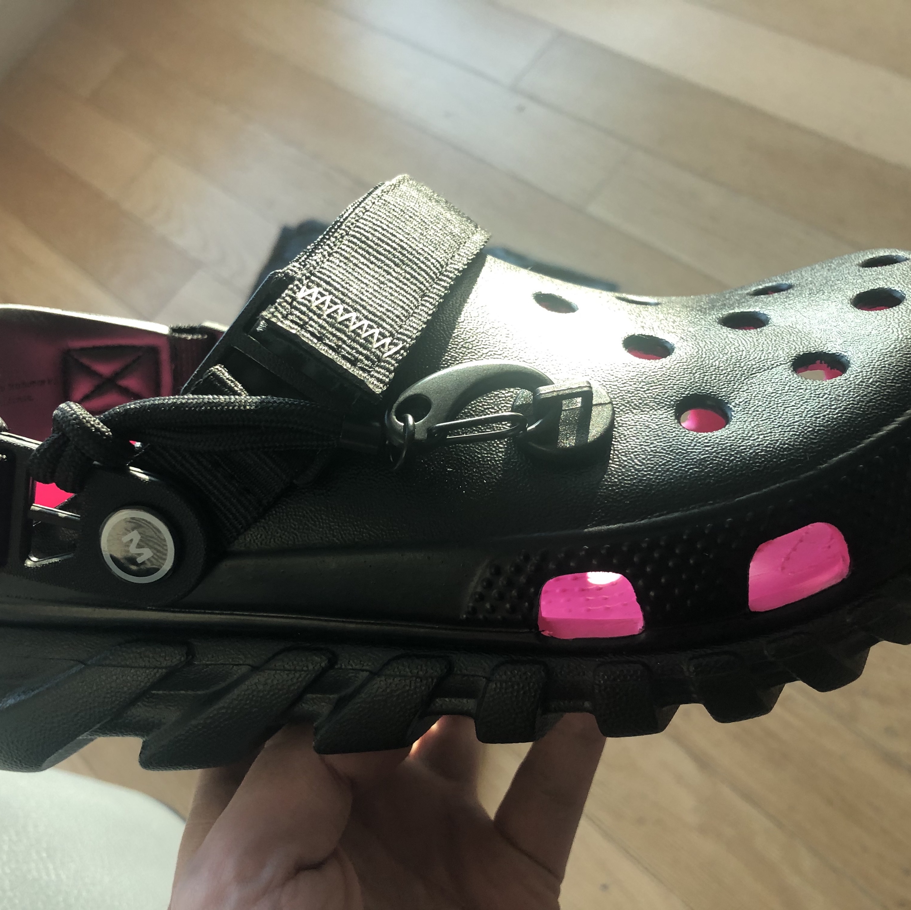 Crocs x Post Malone Duet Max Clog Black 착용 스타일