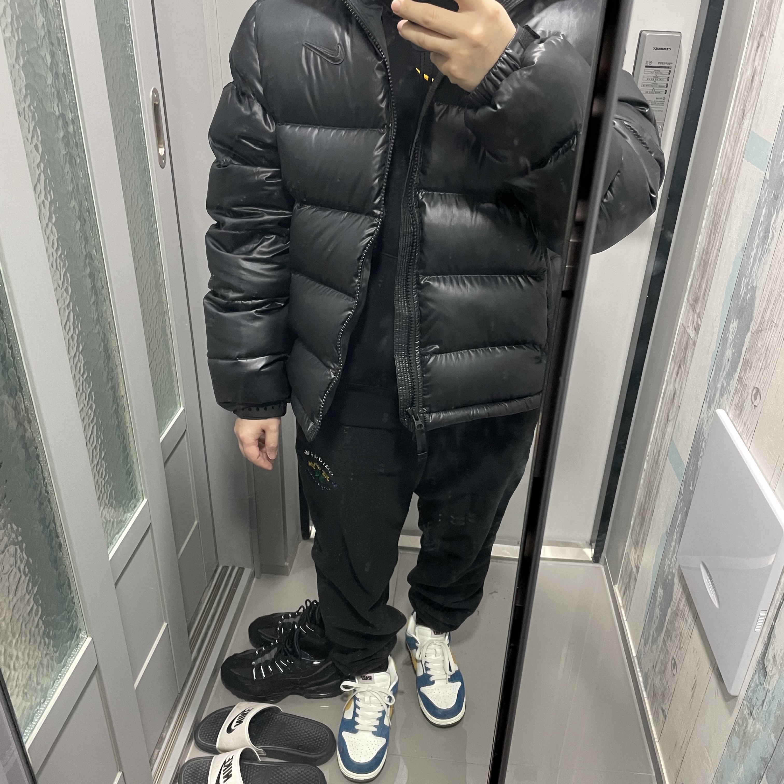 Nike x Drake Nocta Puffer Jacket Black - Asia, Nike x Drake Nocta Essential Hoodie Black - Asia 착용 스타일