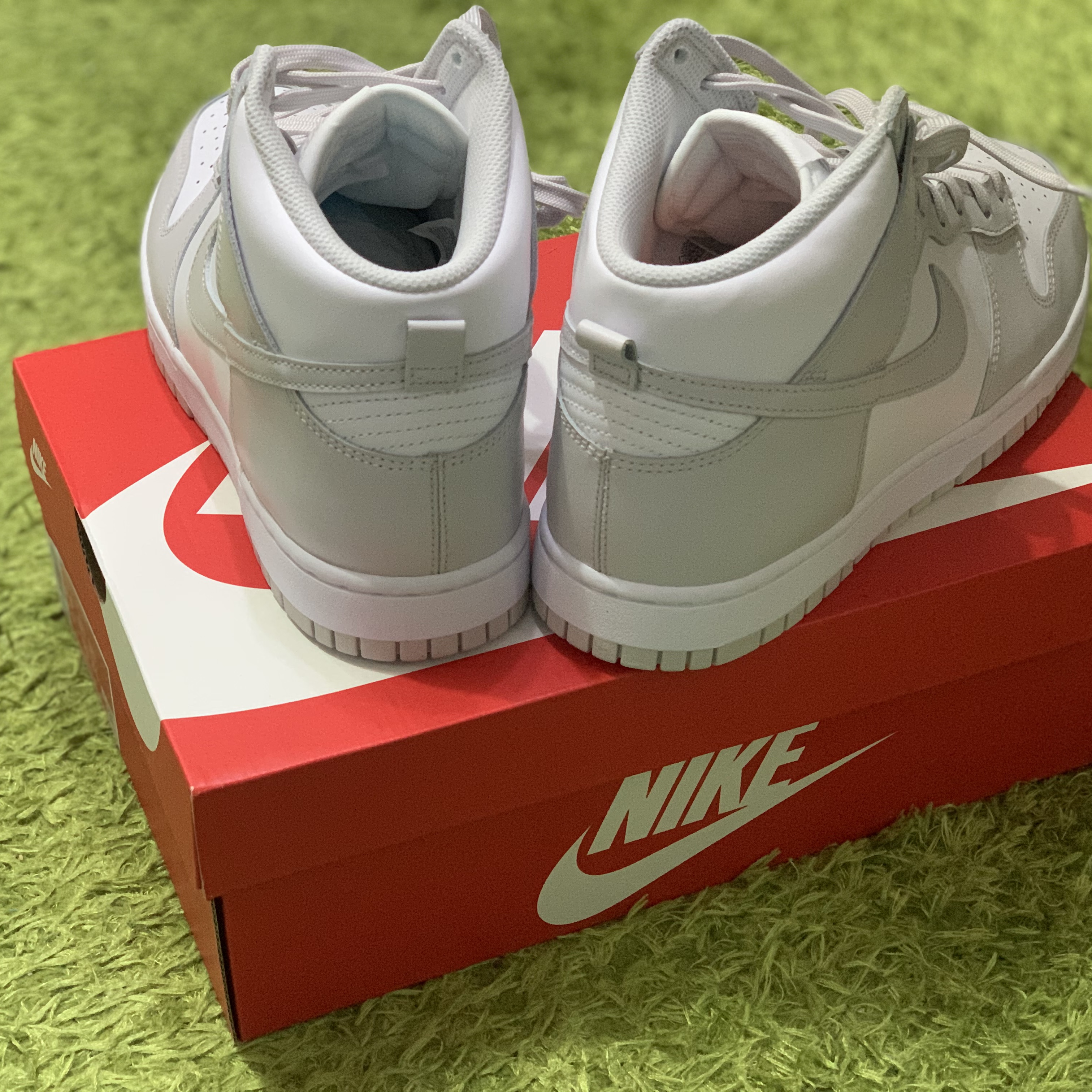 Nike Dunk High Retro Vast Grey 착용 스타일 - 5