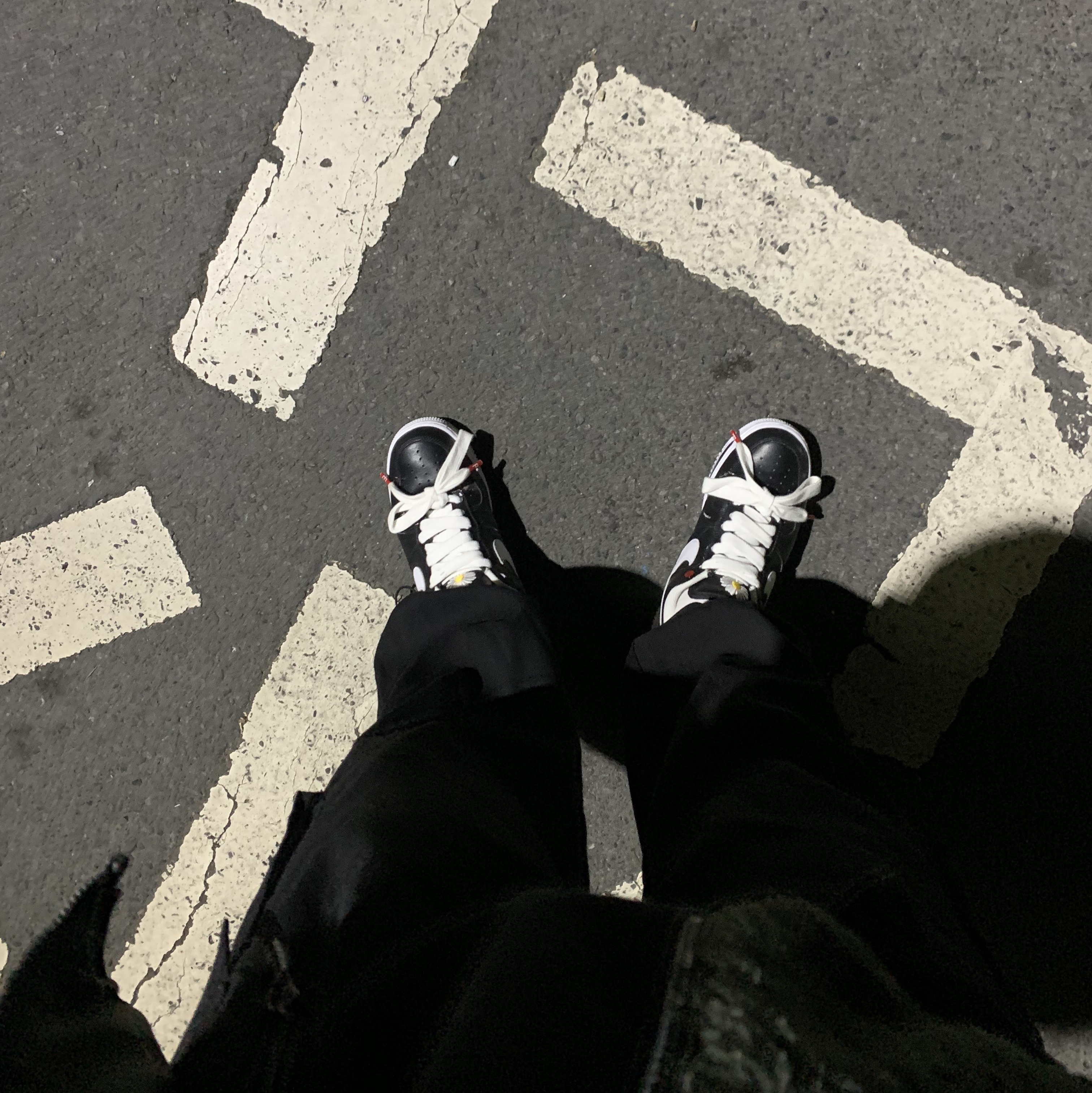 Nike x Peaceminusone Air Force 1 Low Para-Noise 착용 스타일