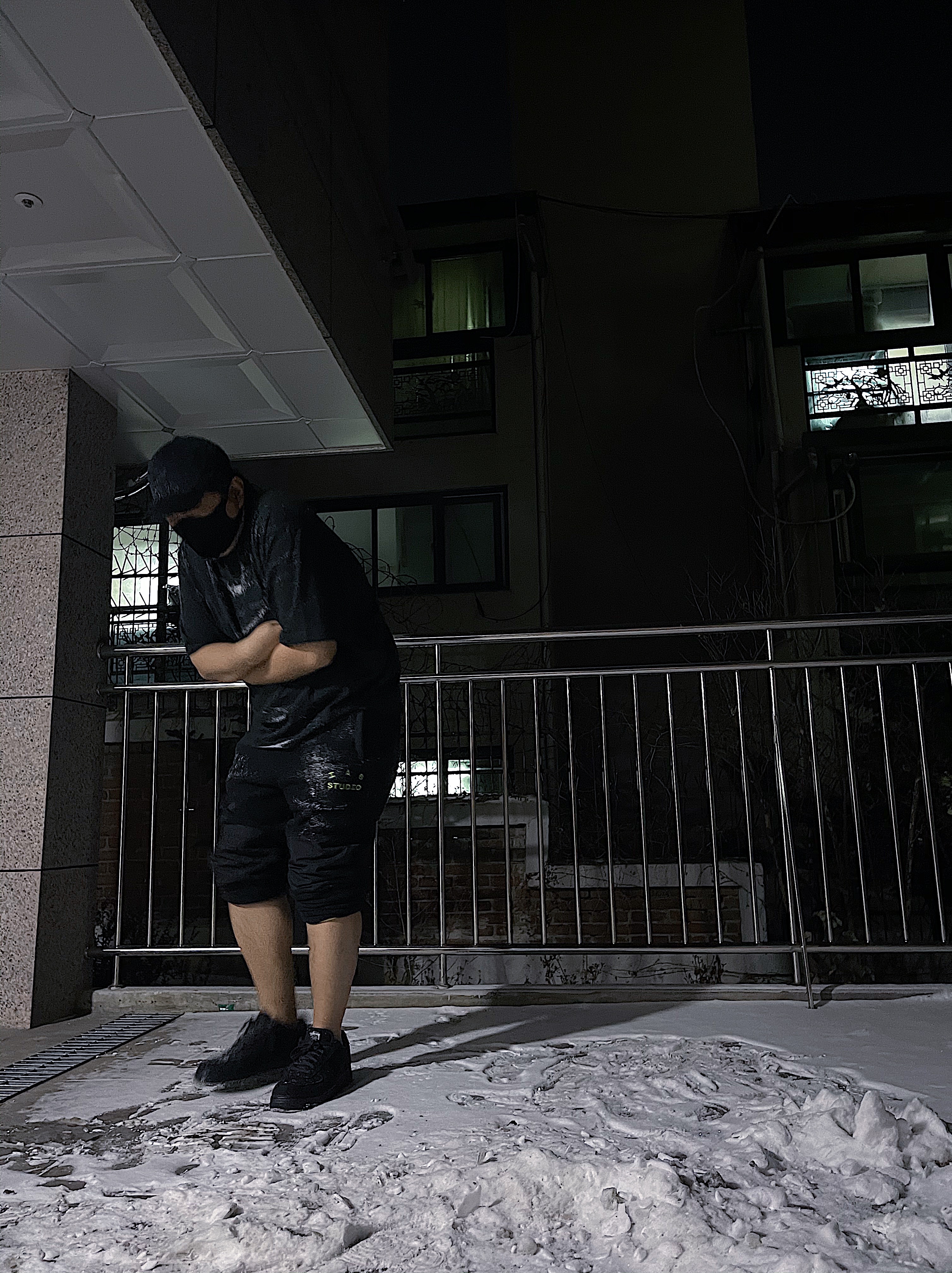 IAB Studio x Asics Fleece Pants Black, Nike Heritage 86 Corduroy Cap Black 착용 스타일 - 3
