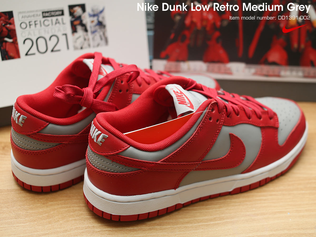 Nike Dunk Low Retro Medium Grey 착용 스타일 - 4