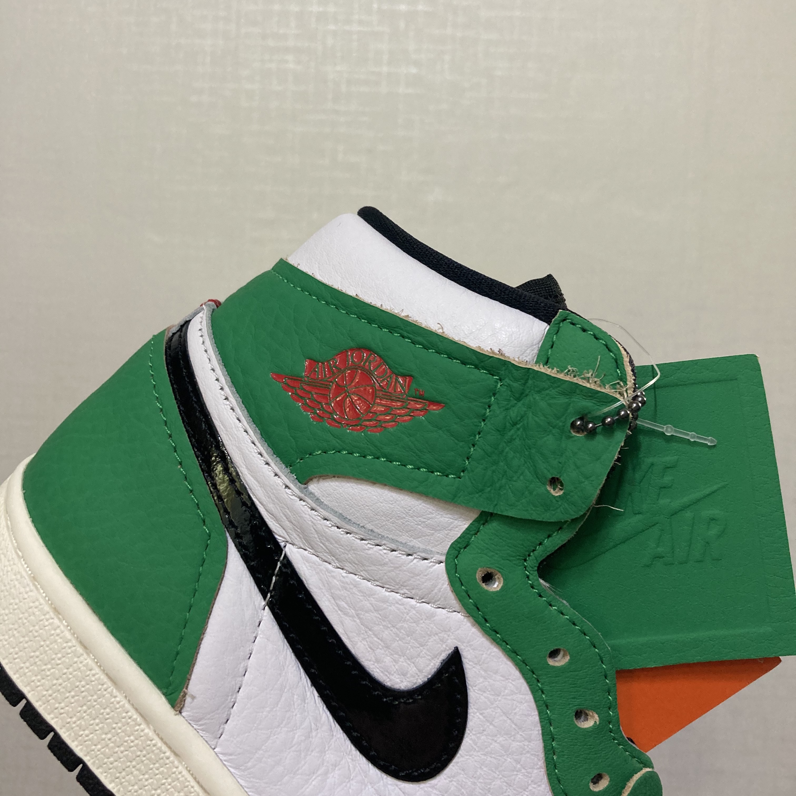 (W) Jordan 1 Retro High OG Lucky Green 착용 스타일
