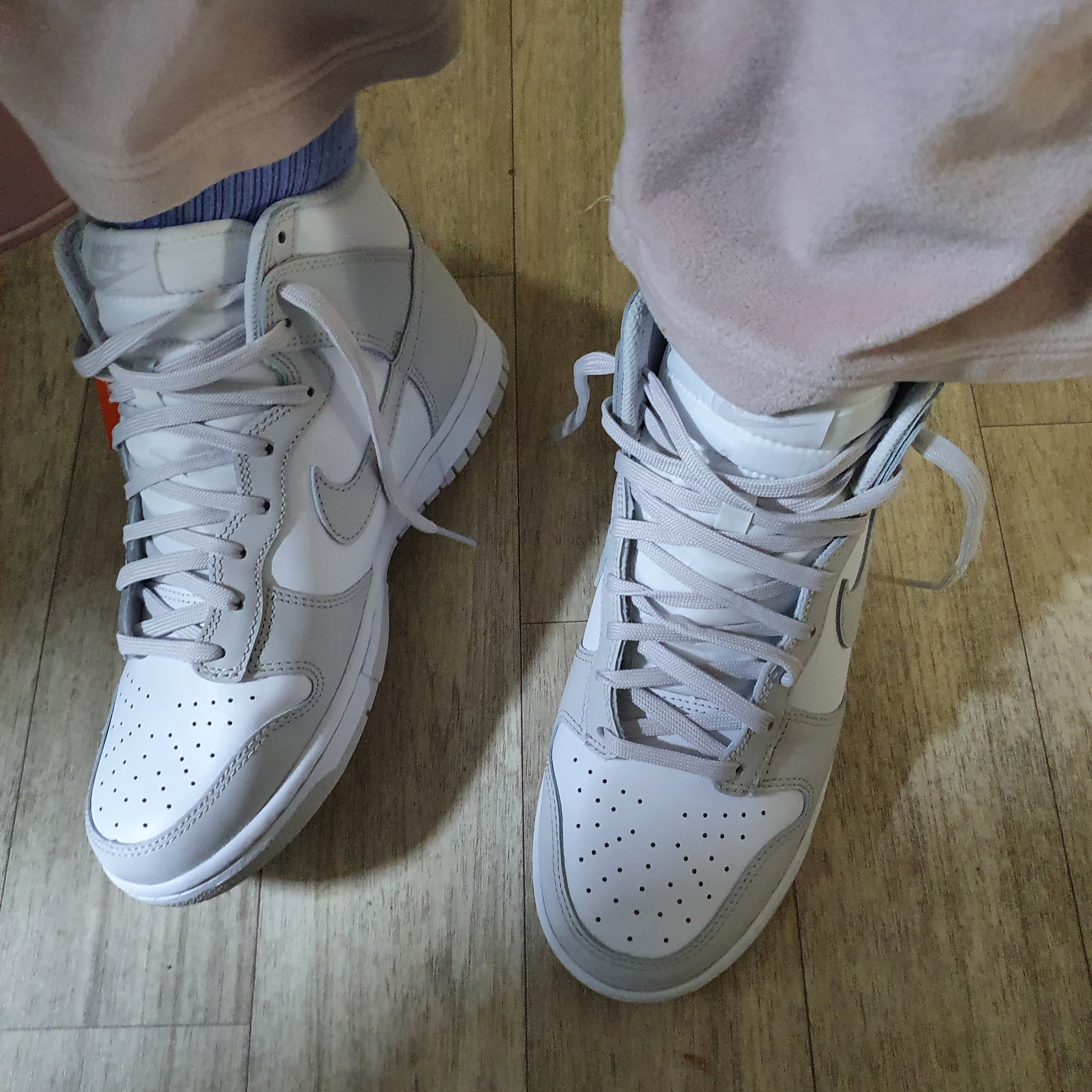 Nike Dunk High Retro Vast Grey 착용 스타일
