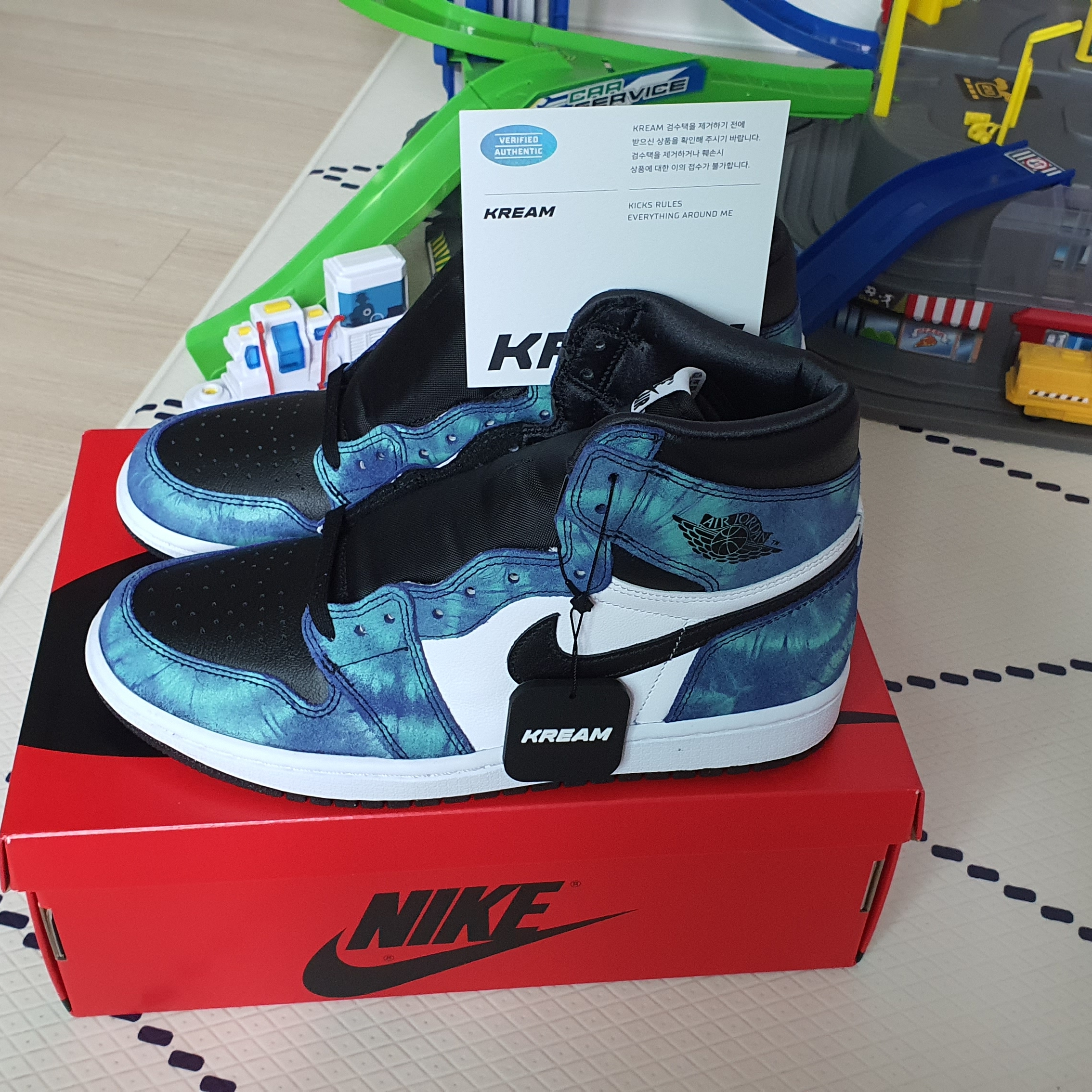 (W) Jordan 1 Retro High Tie-Dye 착용 스타일