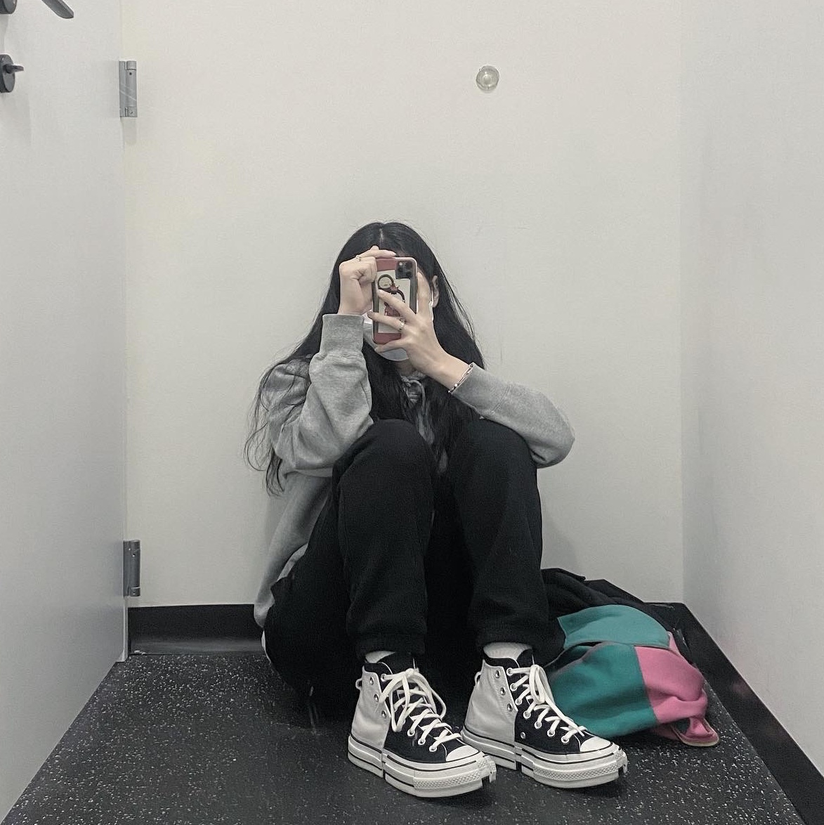 Converse x Feng Chen Wang Chuck 70 2-in-1 Natural Ivory Black 착용 스타일 - 1