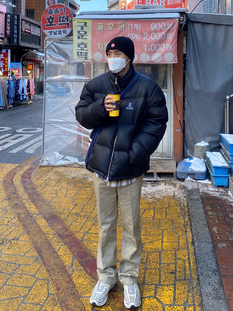 Nike x A-Cold-Wall Zoom Vomero 5 Sail 착용 스타일