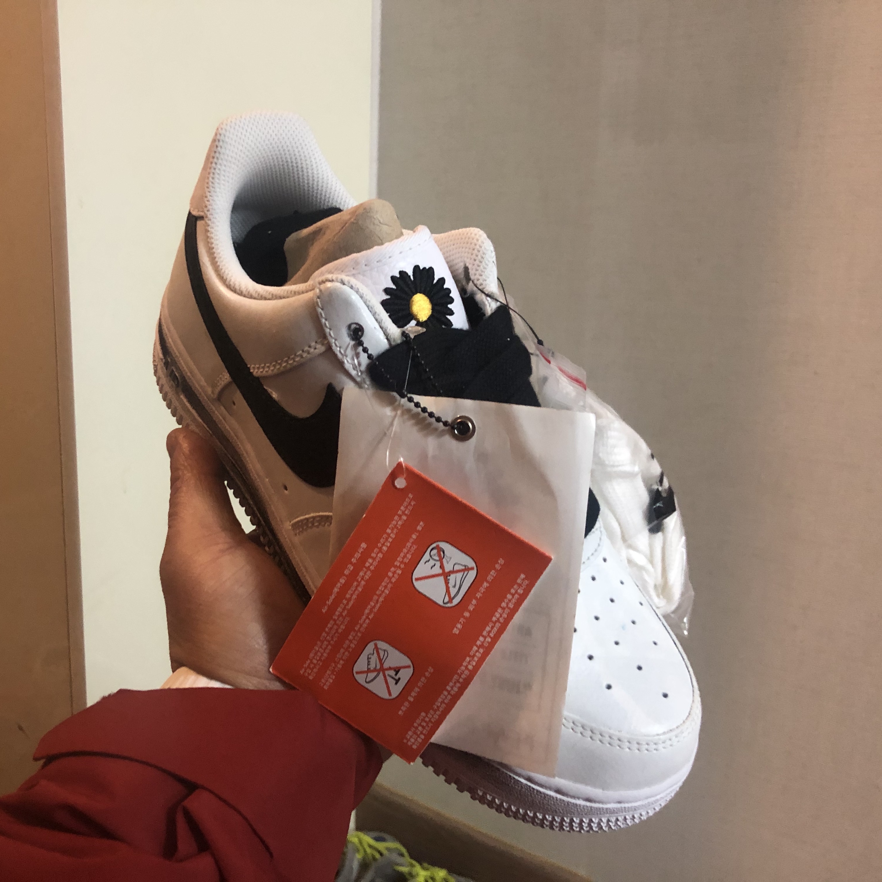 Nike x Peaceminusone Air Force 1 Low Para-Noise 2.0 착용 스타일