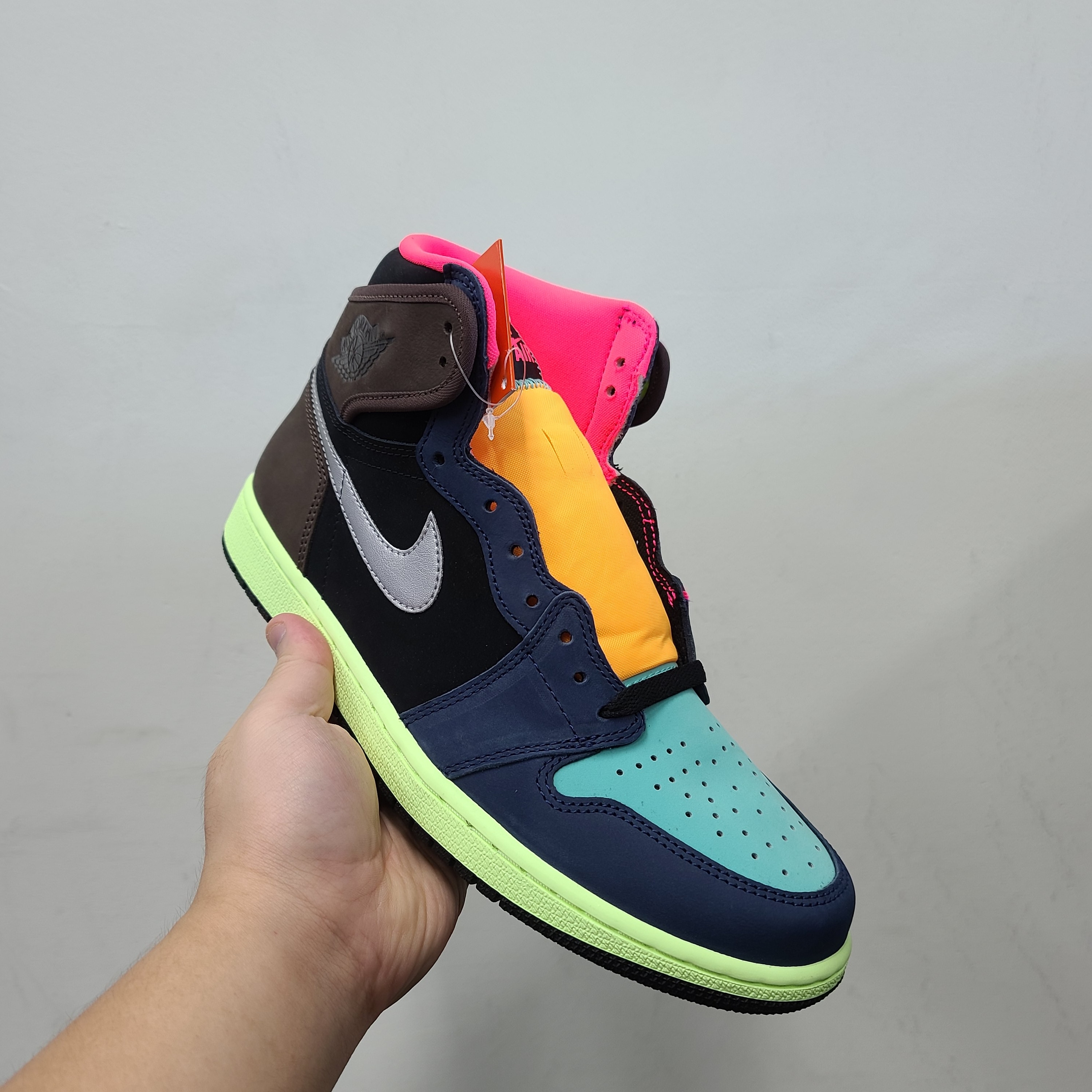 Nike x Off-White Dunk Low Pine Green, Nike x Travis Scott SB Dunk Low 착용 스타일 - 5