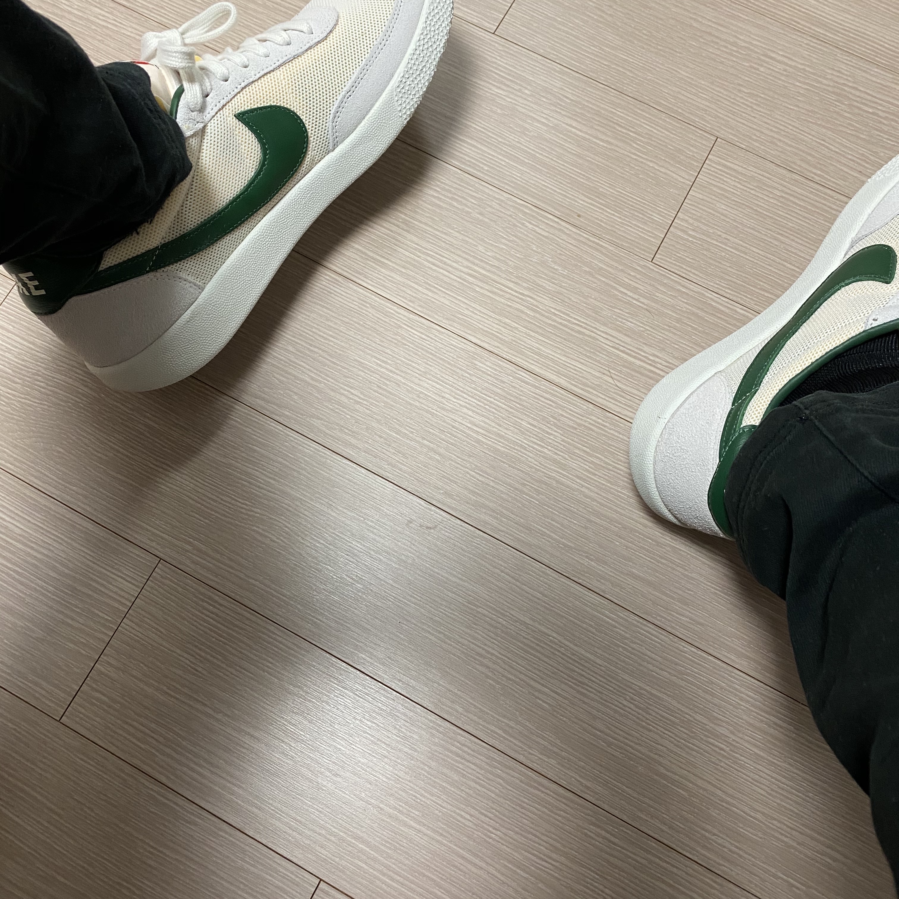 Nike Killshot OG Sail Gorge Green 착용 스타일 - 2