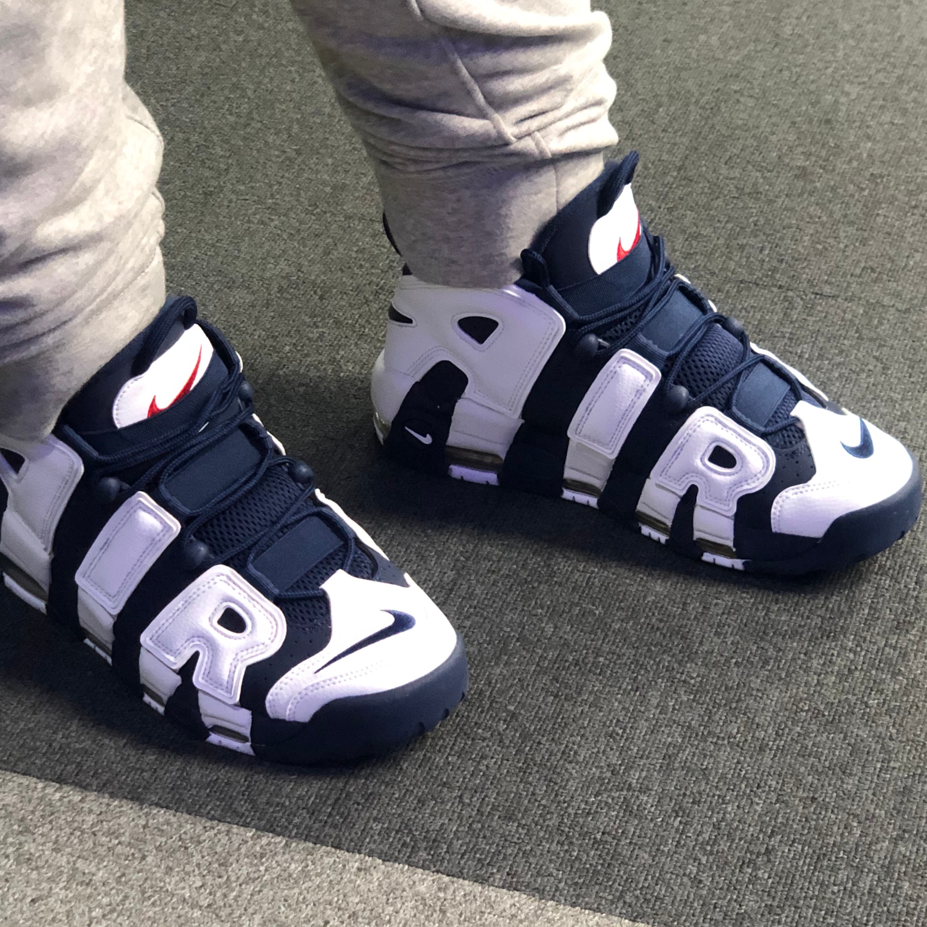 Nike Air More Uptempo Olympic 2020 착용 스타일