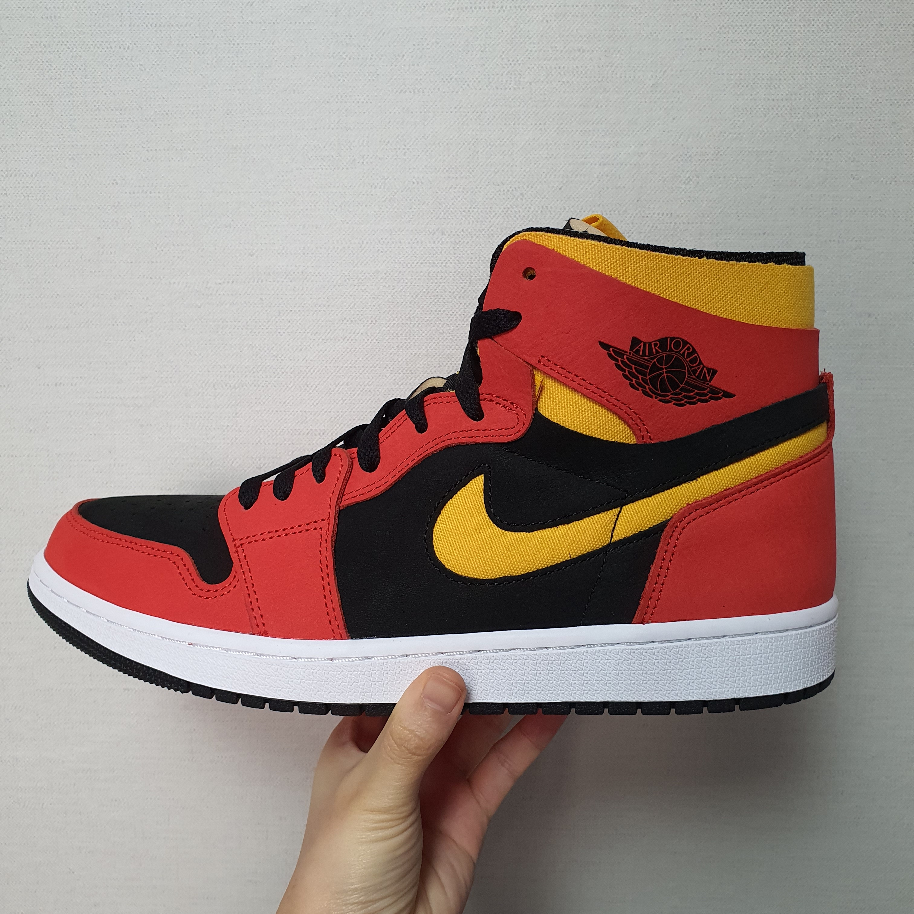 Jordan 1 Zoom Air CMFT Chile Red 착용 스타일