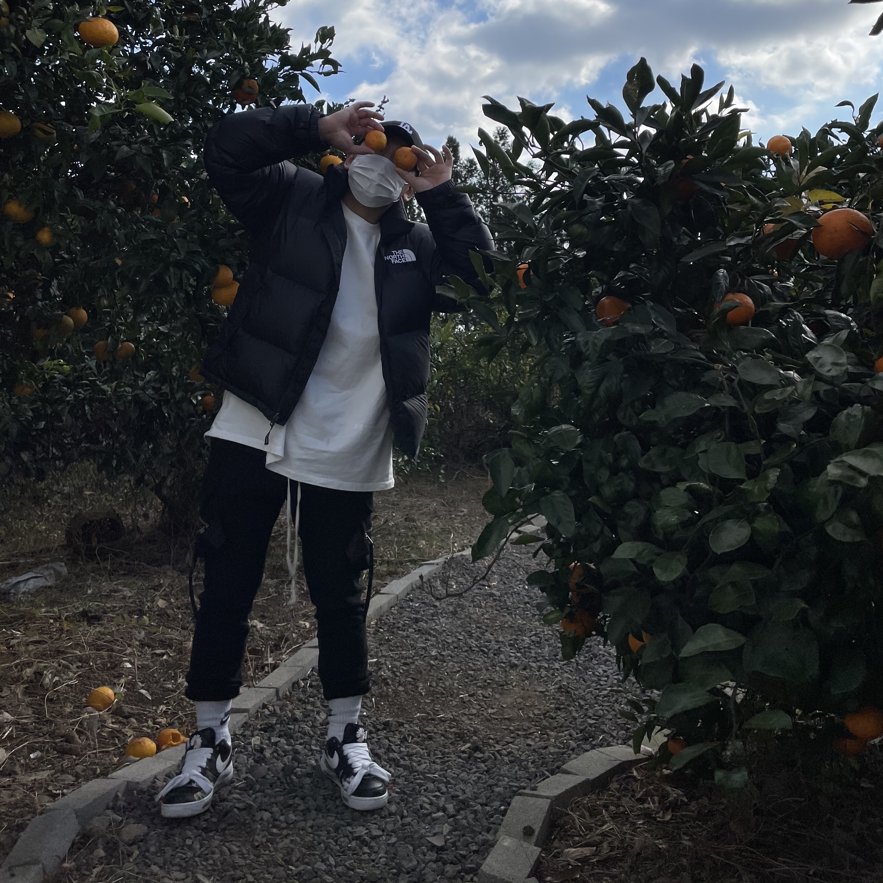 Nike x Peaceminusone Air Force 1 Low Para-Noise 착용 스타일