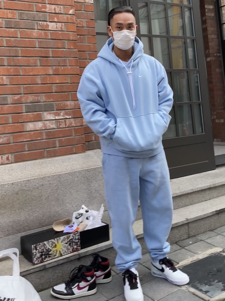 Nike x Peaceminusone Air Force 1 Low Para-Noise 2.0, Nike M NRG Hoodie Psychic Blue 착용 스타일 - 2