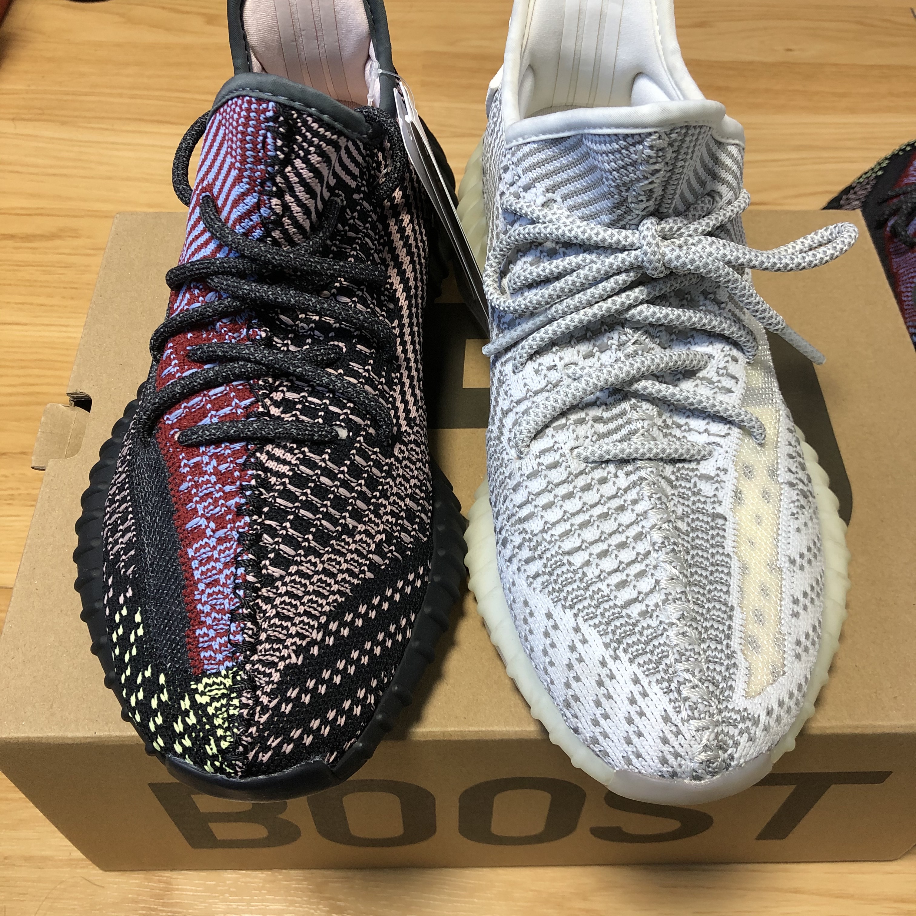 Adidas Yeezy Boost 350 V2 Yecheil - Non-Reflective, Adidas Yeezy Boost 350 V2 Static - Non-Reflective 2018 착용 스타일