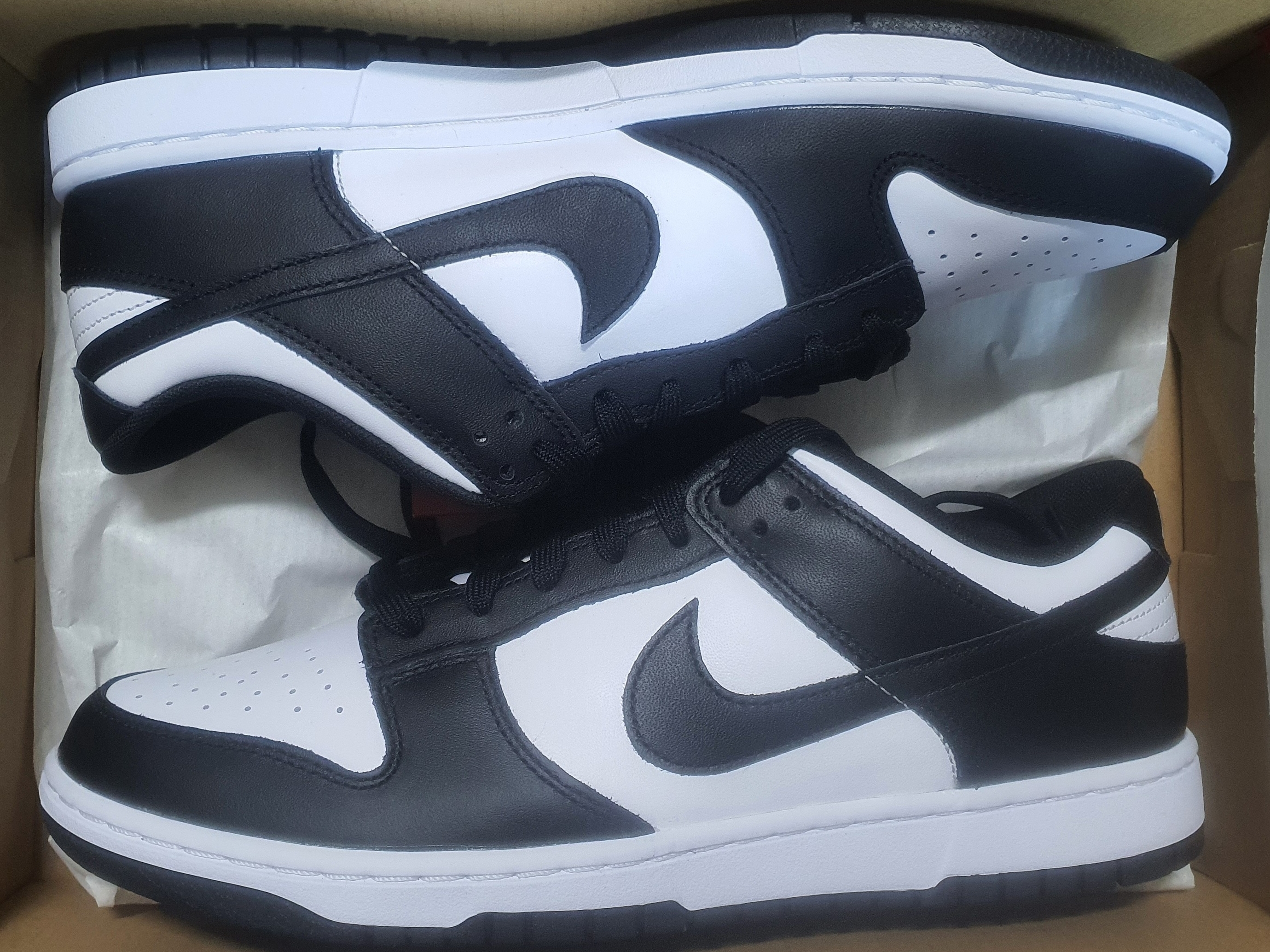 Nike Dunk Low Retro Black 착용 스타일