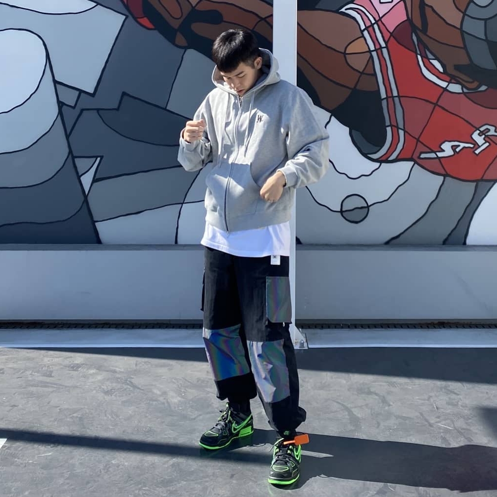 Nike x Off-White Air Rubber Dunk Green Strike 착용 스타일